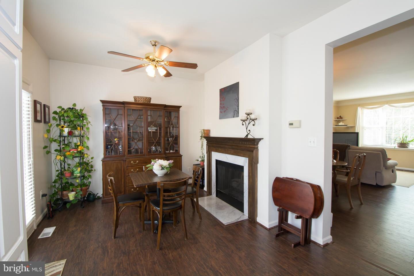 FARMWELL HUNT - Residential