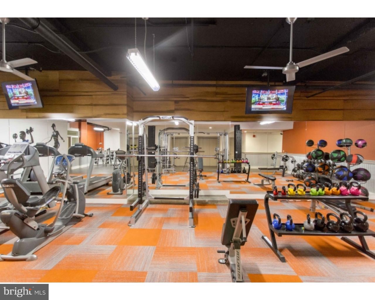 1600-6 WALNUT STREET 1005