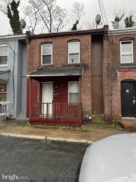536 Keystone Avenue, Darby, PA MLS: PADE2085498