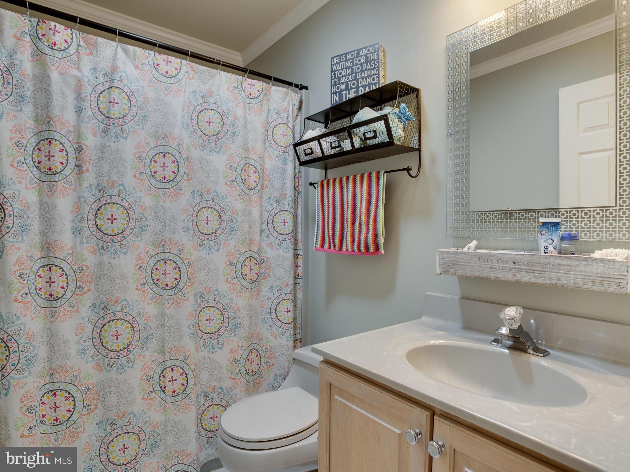 TALL OAKS - Residential