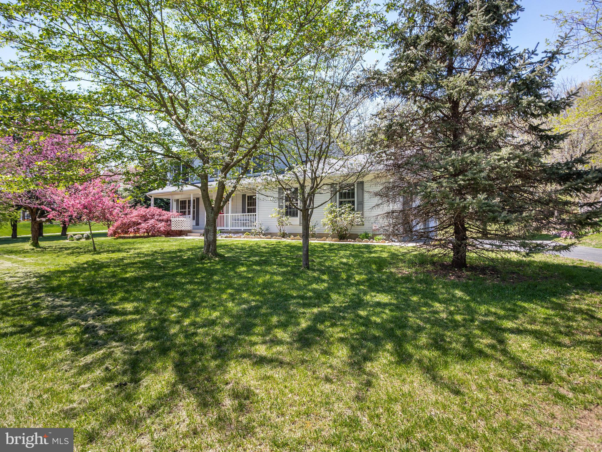 TALL OAKS - Residential