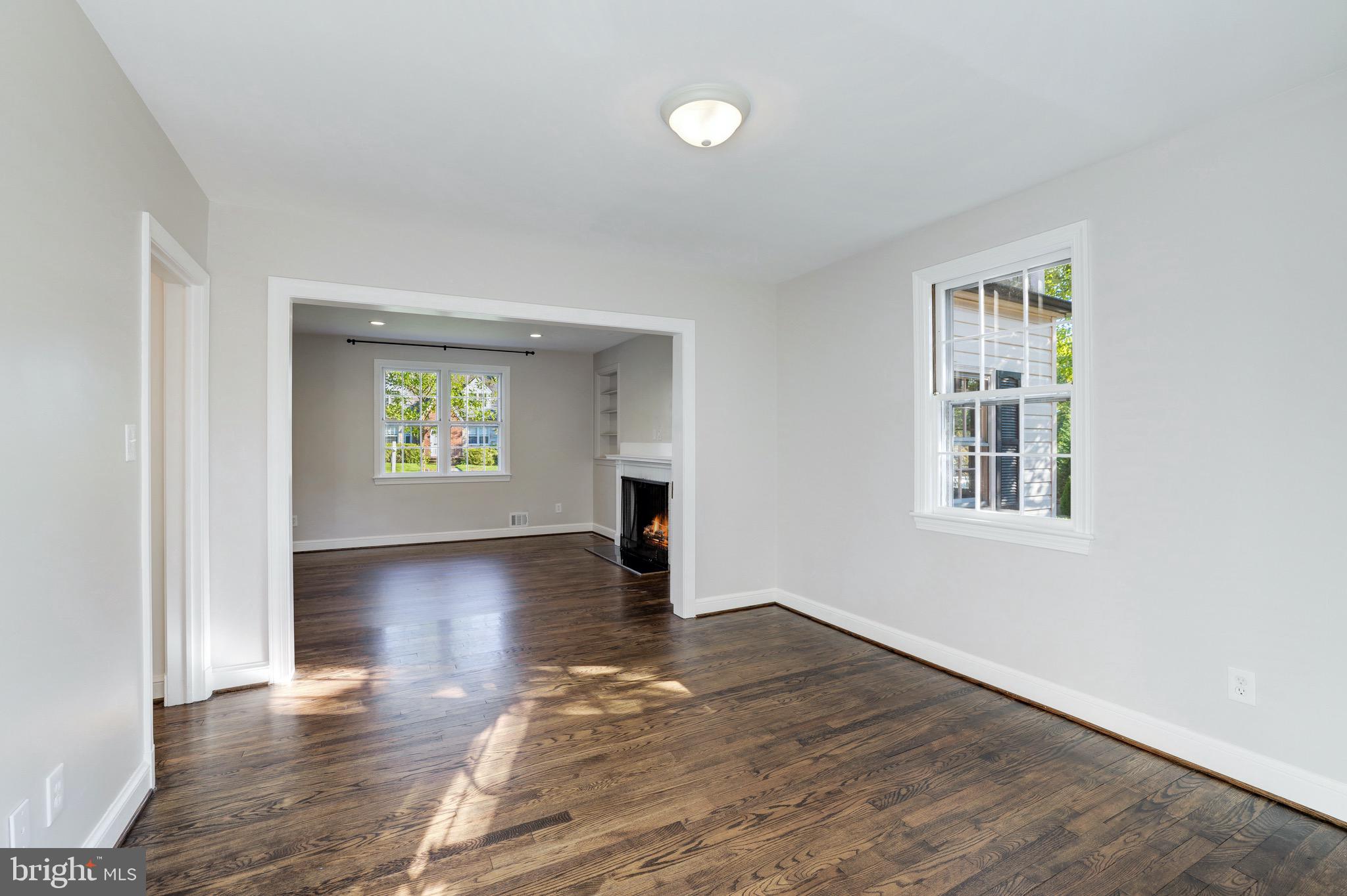 HILLWOOD - Residential