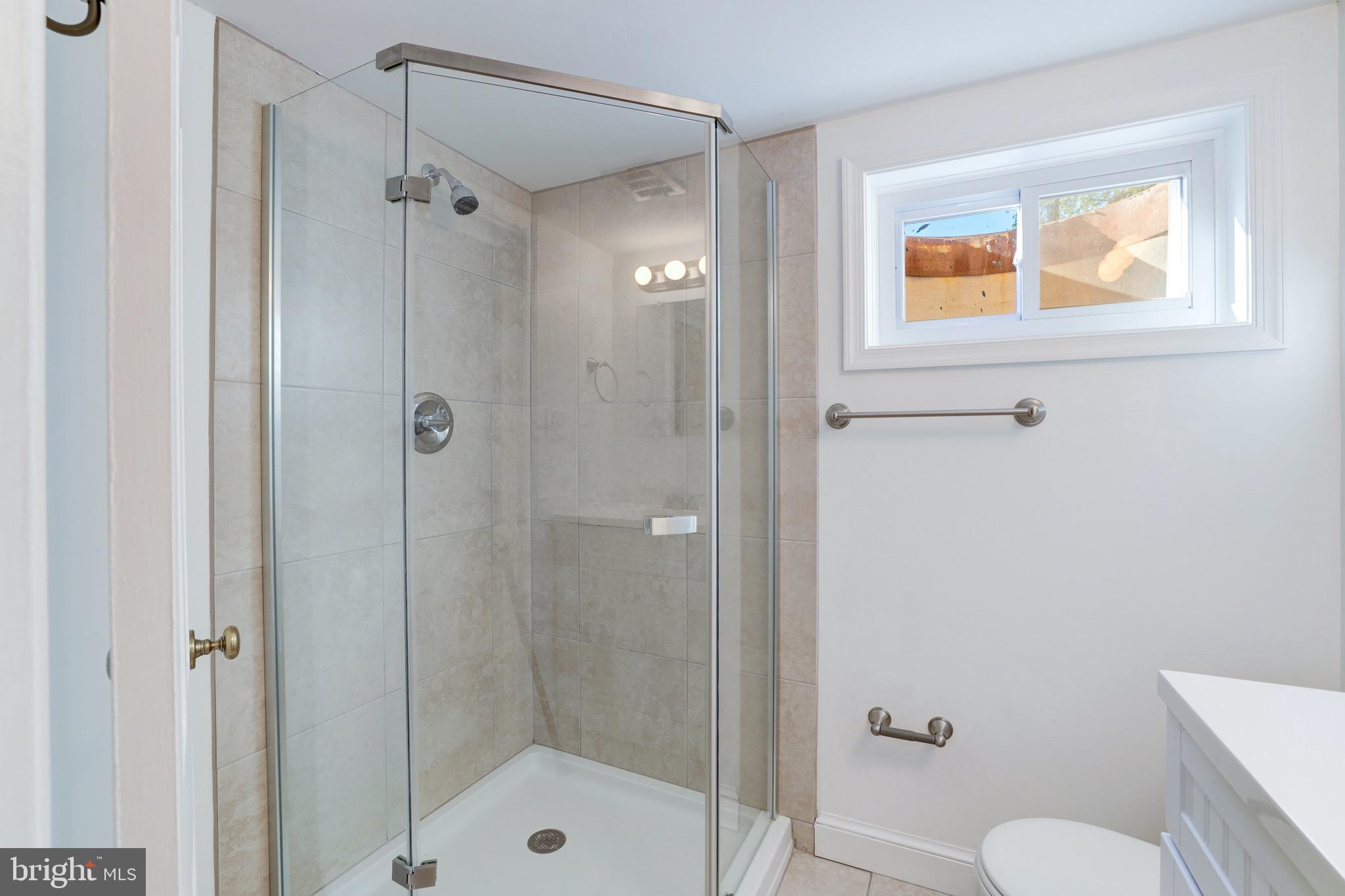 HILLWOOD - Residential