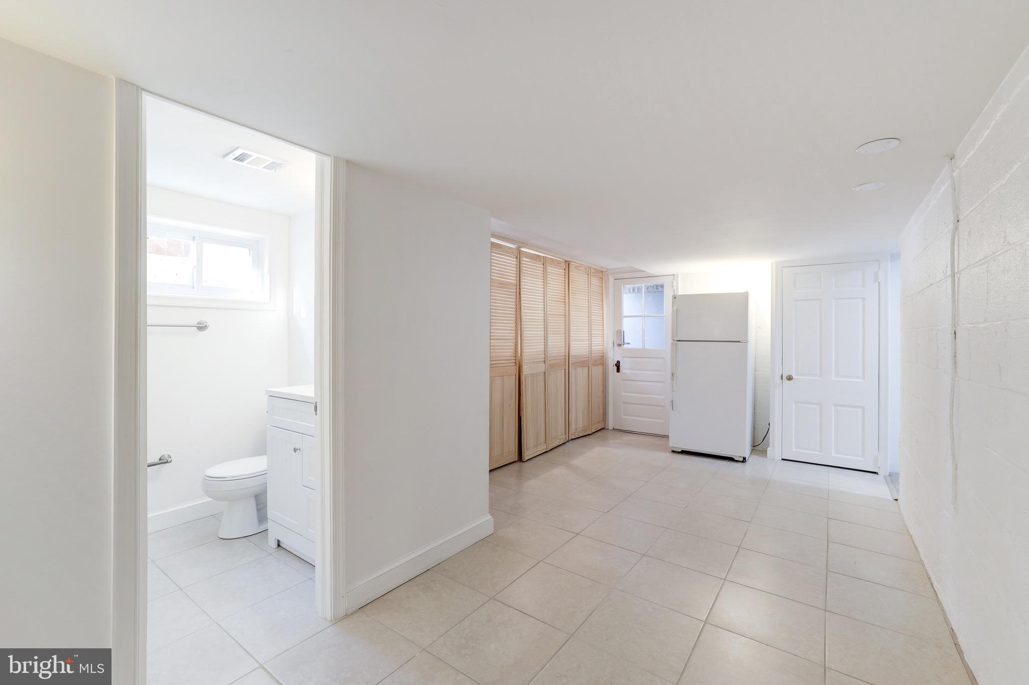 HILLWOOD - Residential