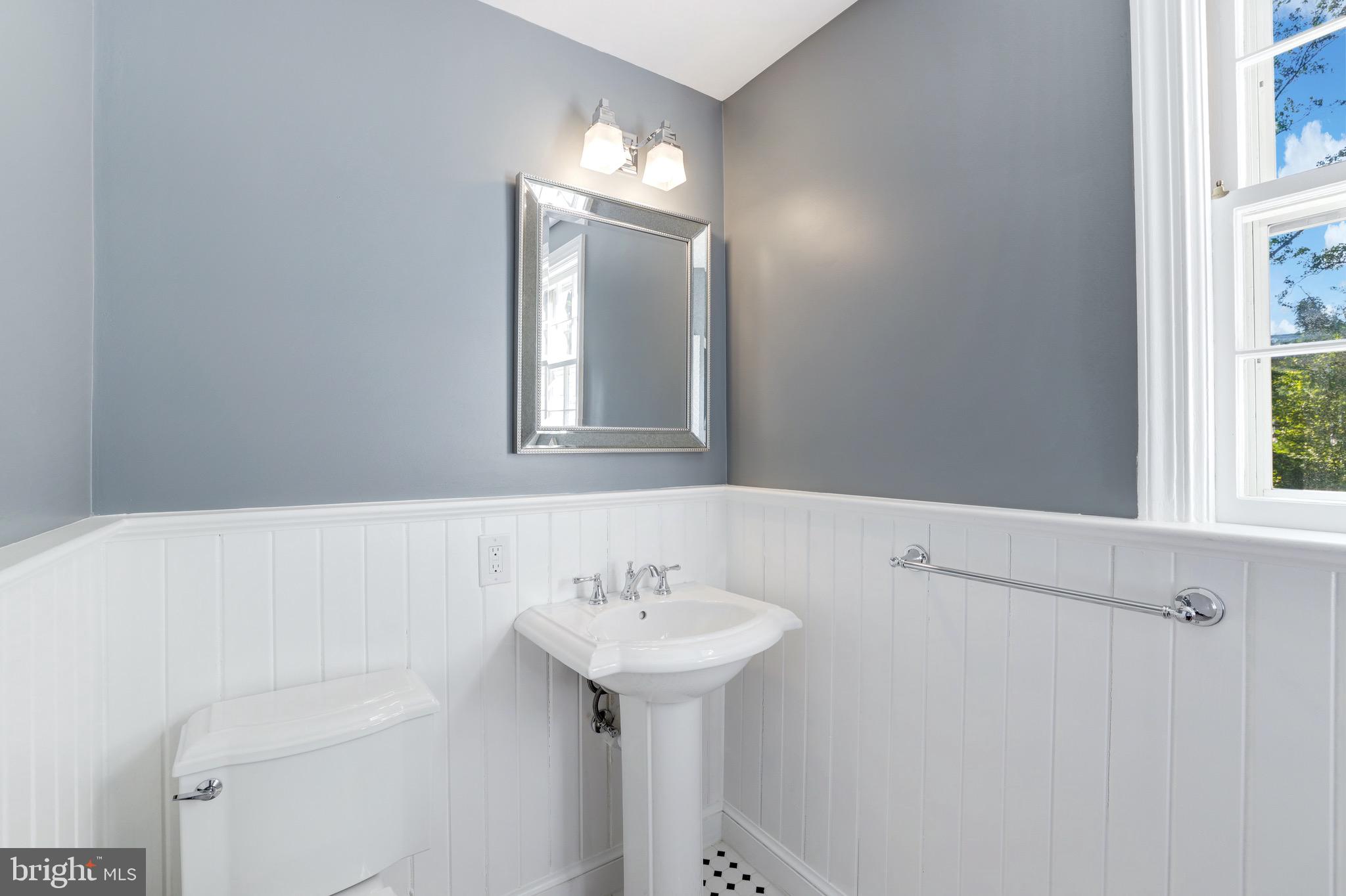 HILLWOOD - Residential