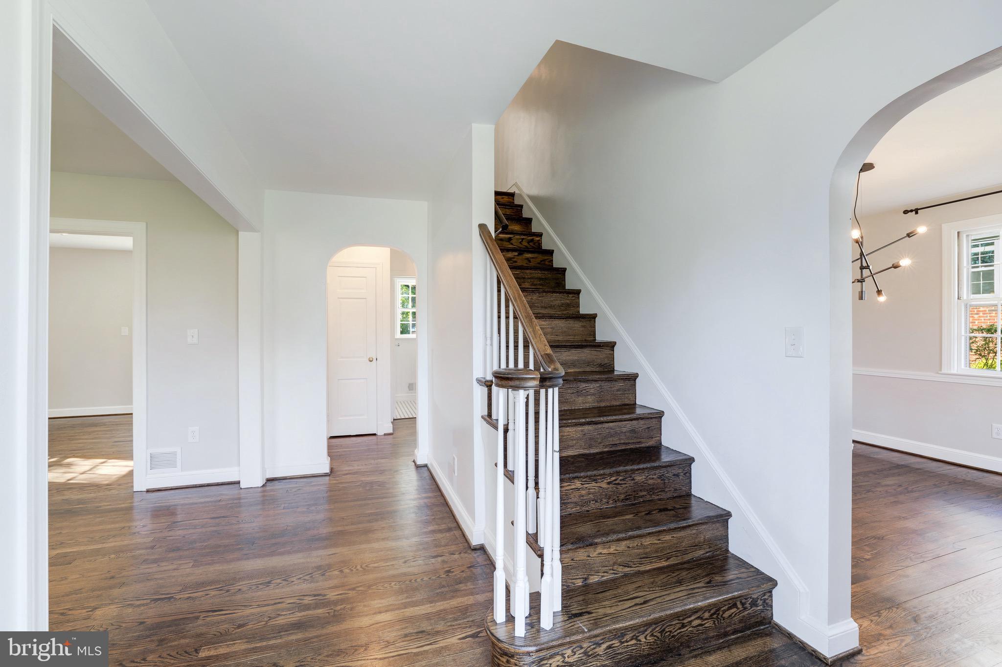 HILLWOOD - Residential