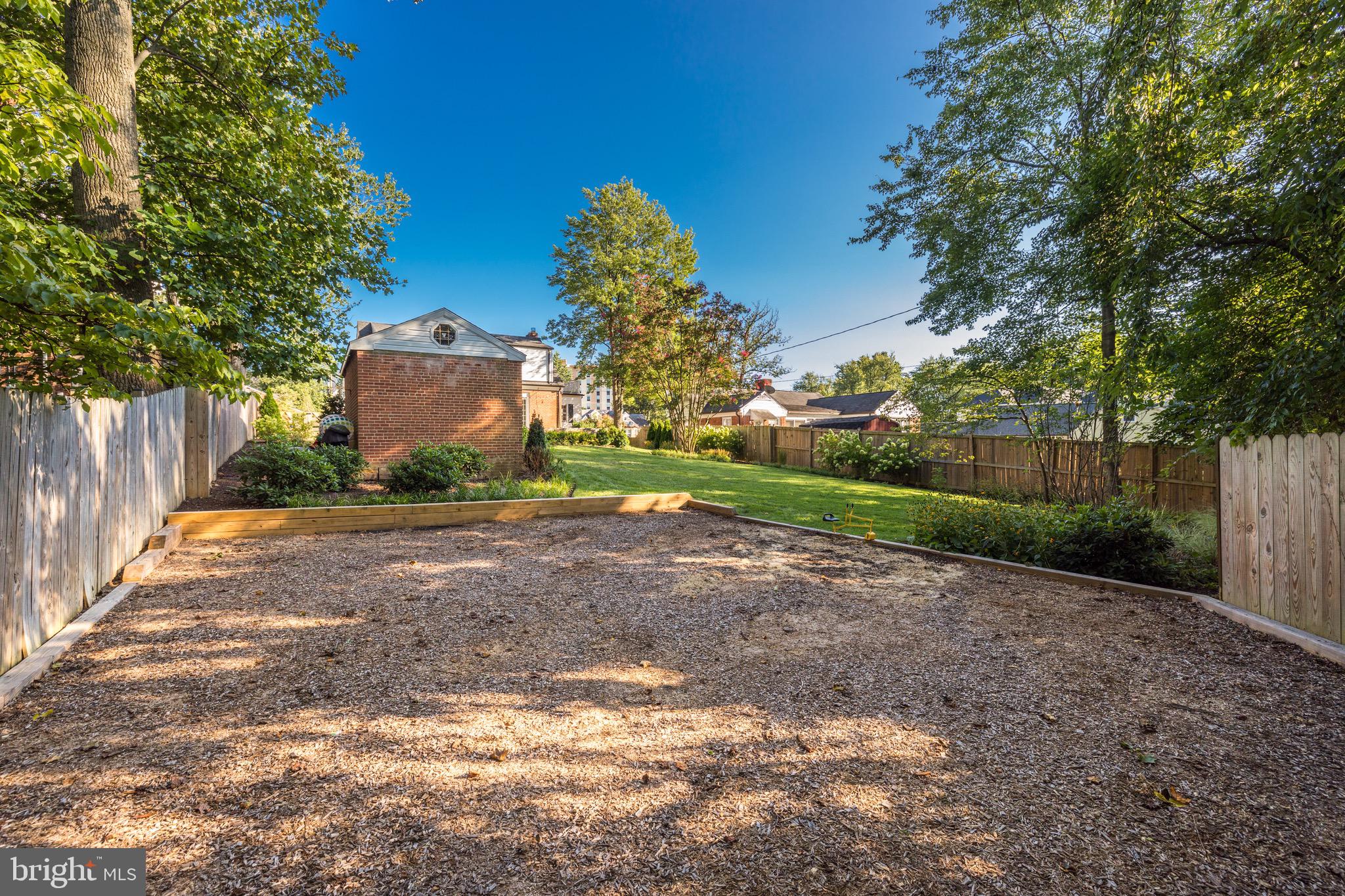 HILLWOOD - Residential