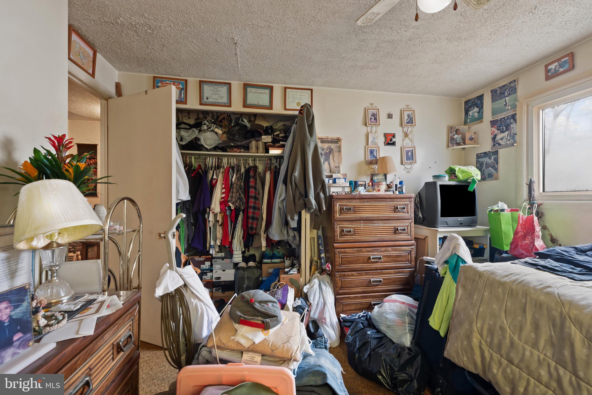 OVERLEA - Residential