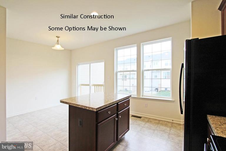 RIVERSIDE VILLAGES - Residential