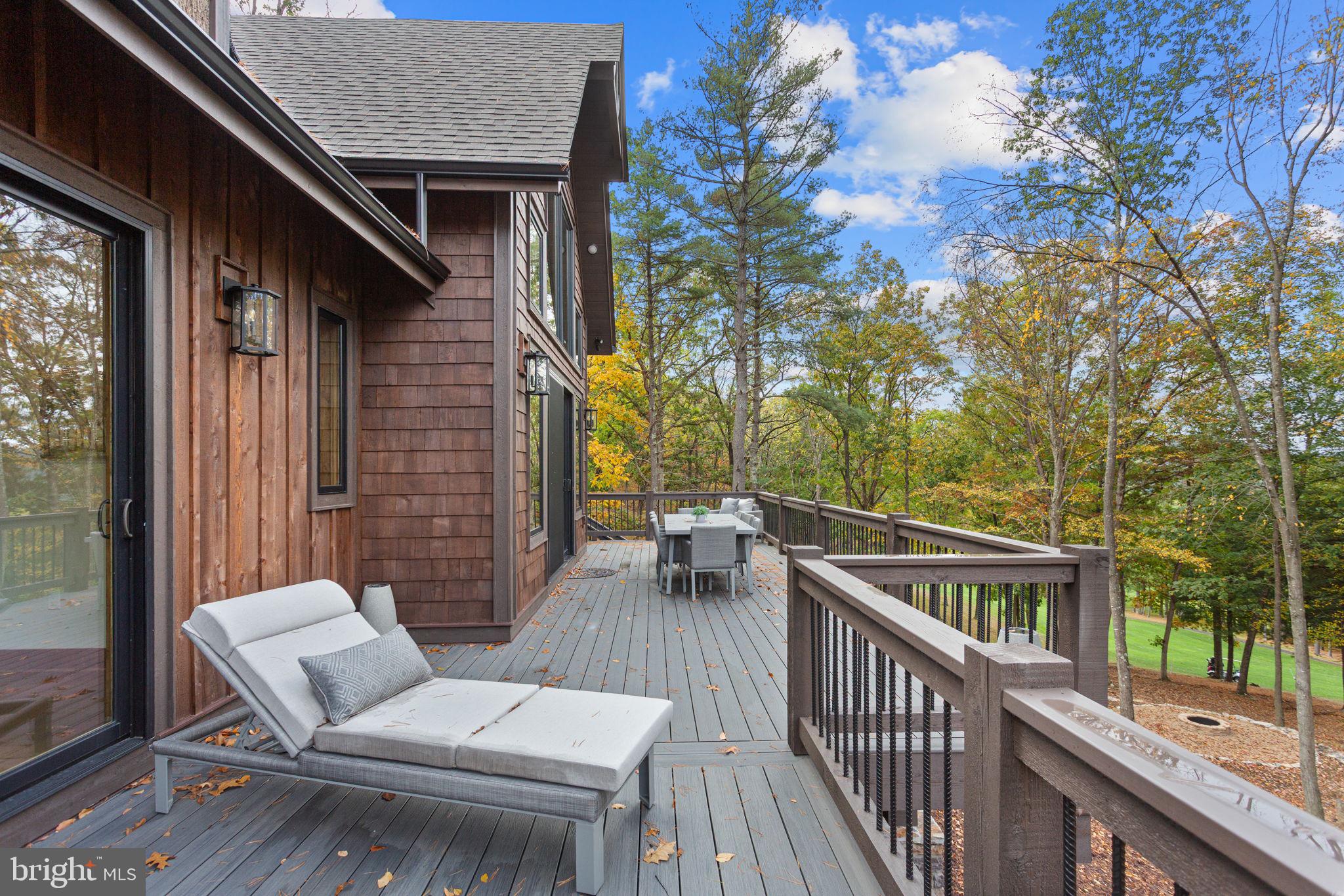 FISHER MOUNTAIN GOLF CLUB & RESORT - Residential