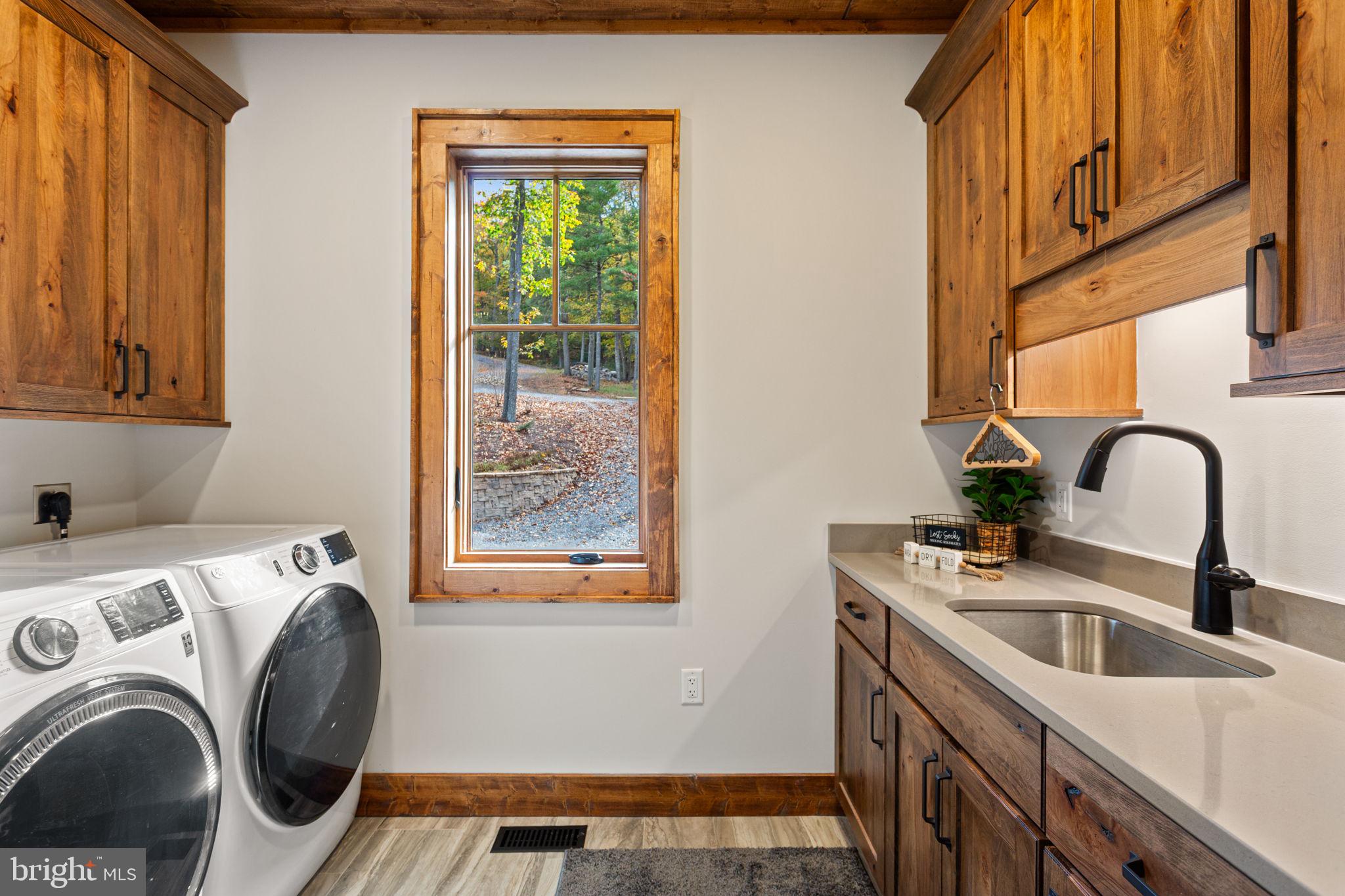 FISHER MOUNTAIN GOLF CLUB & RESORT - Residential