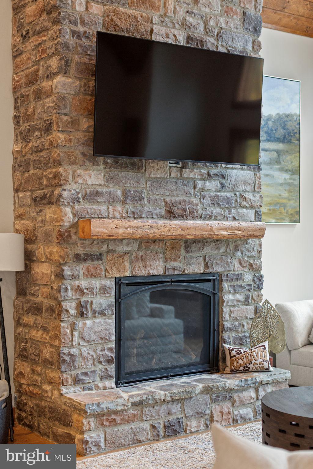 FISHER MOUNTAIN GOLF CLUB & RESORT - Residential