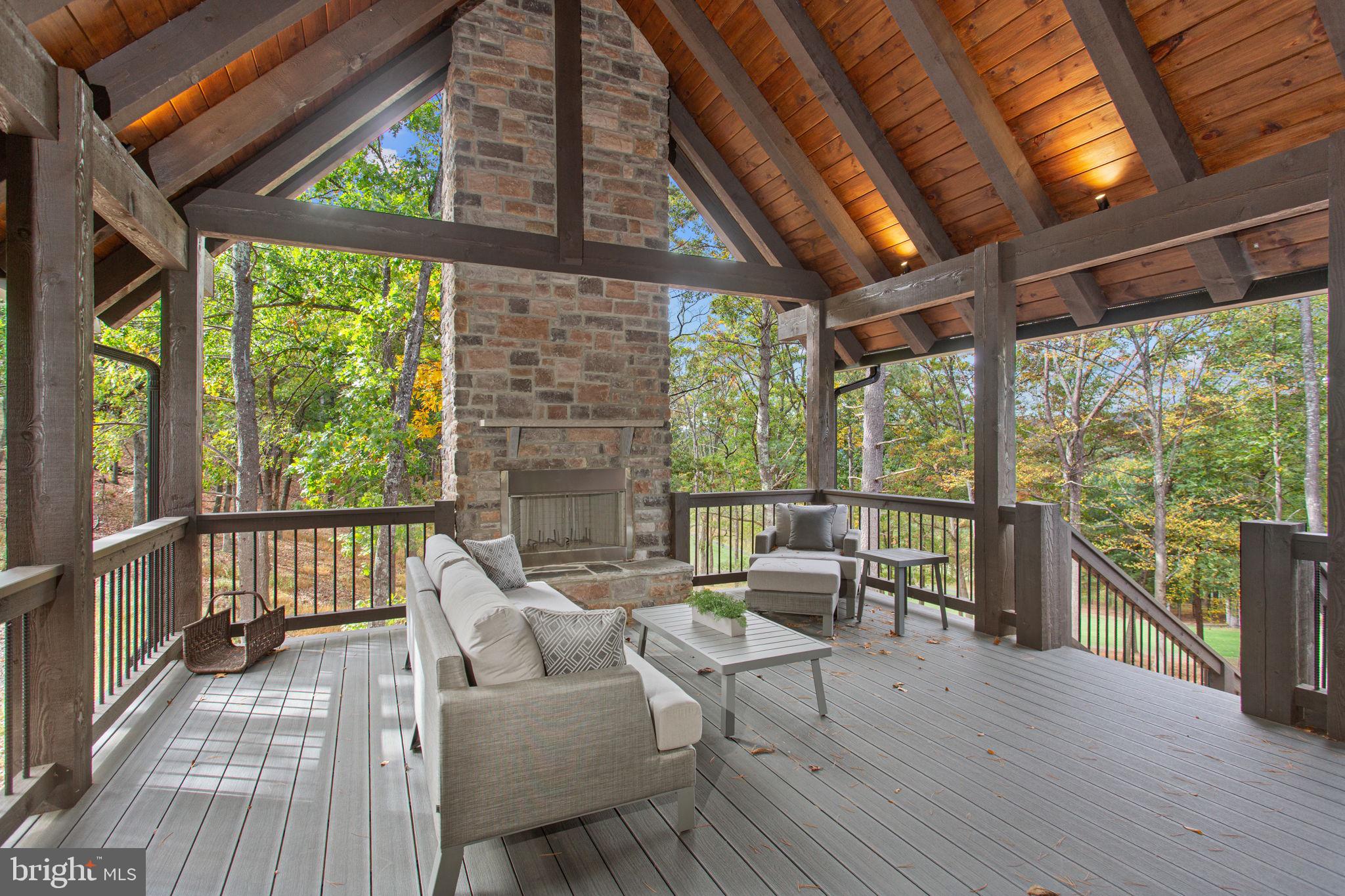 FISHER MOUNTAIN GOLF CLUB & RESORT - Residential