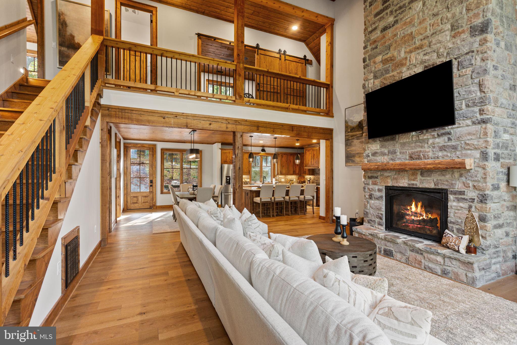 FISHER MOUNTAIN GOLF CLUB & RESORT - Residential