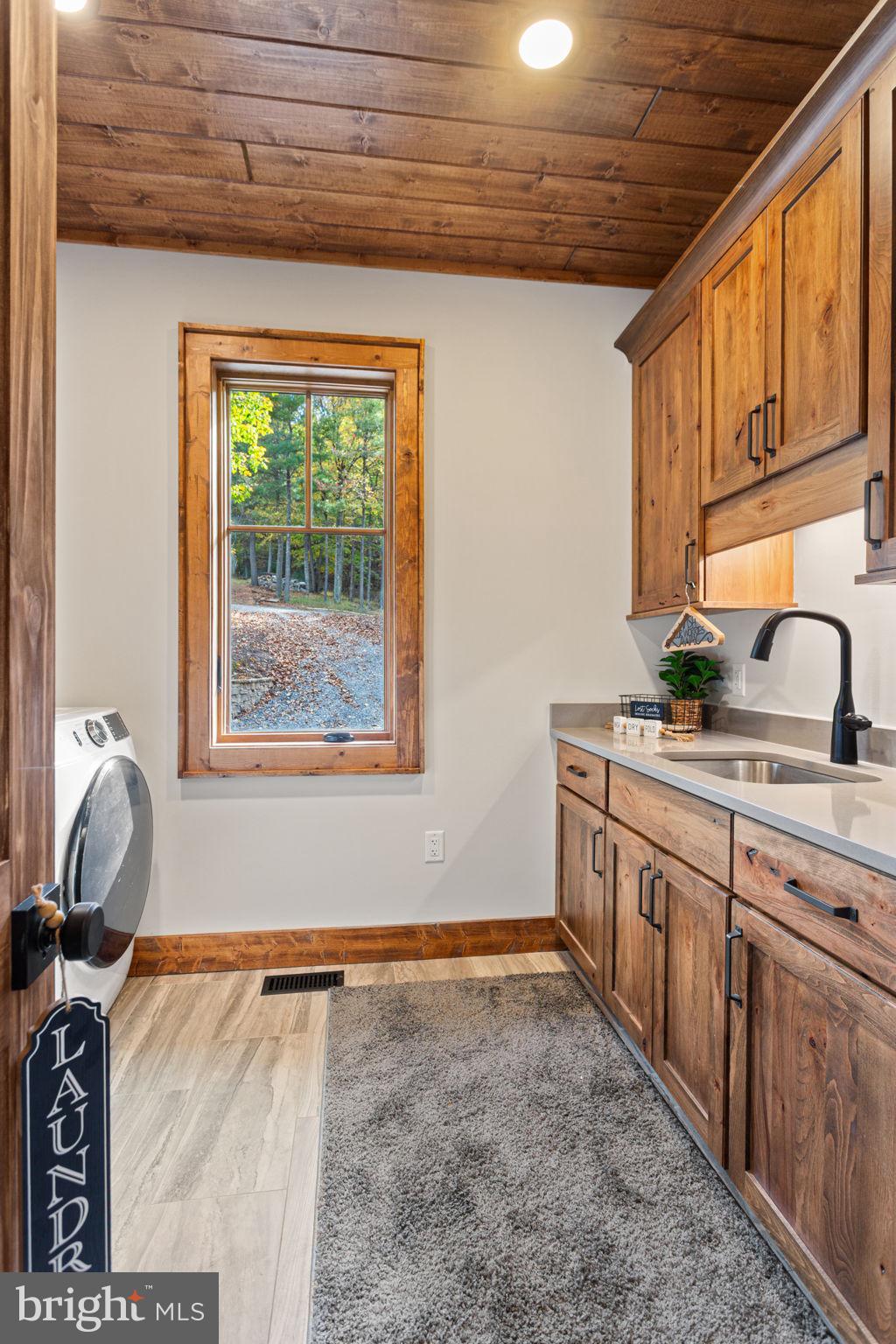 FISHER MOUNTAIN GOLF CLUB & RESORT - Residential