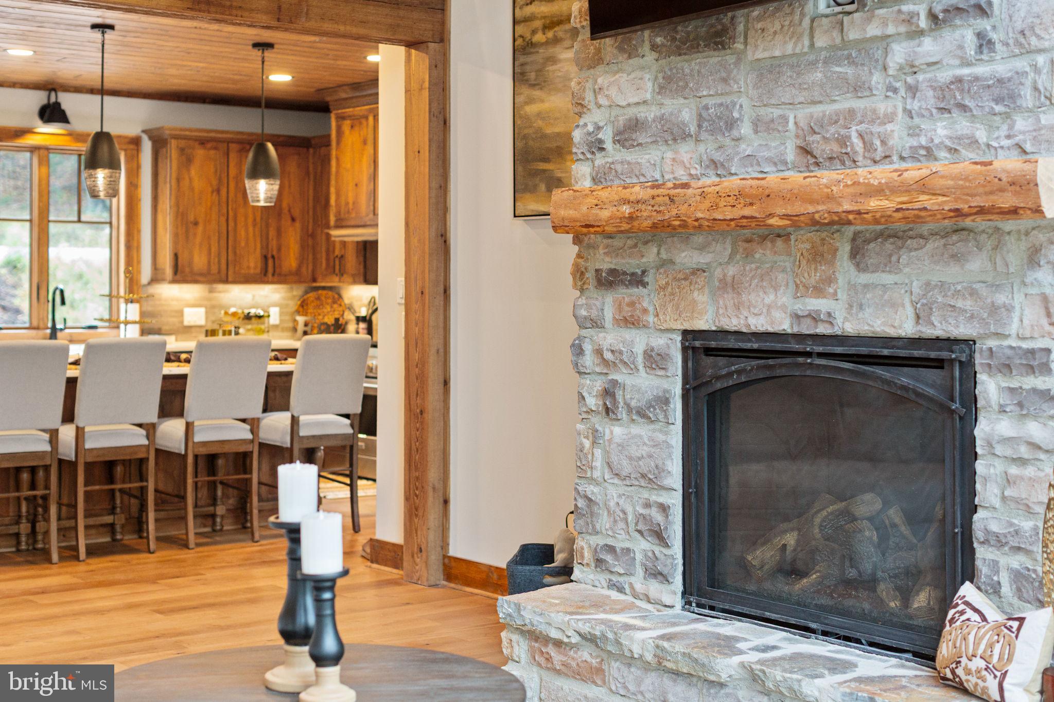 FISHER MOUNTAIN GOLF CLUB & RESORT - Residential