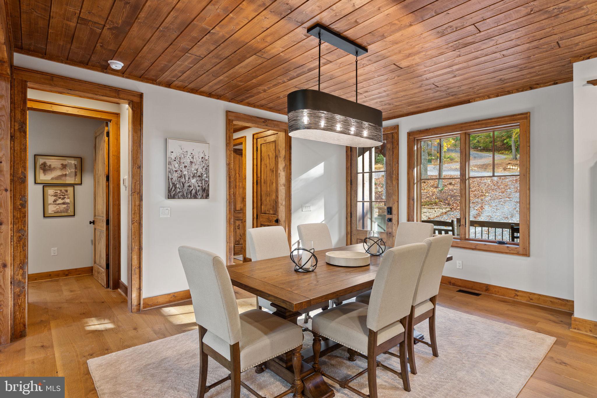 FISHER MOUNTAIN GOLF CLUB & RESORT - Residential