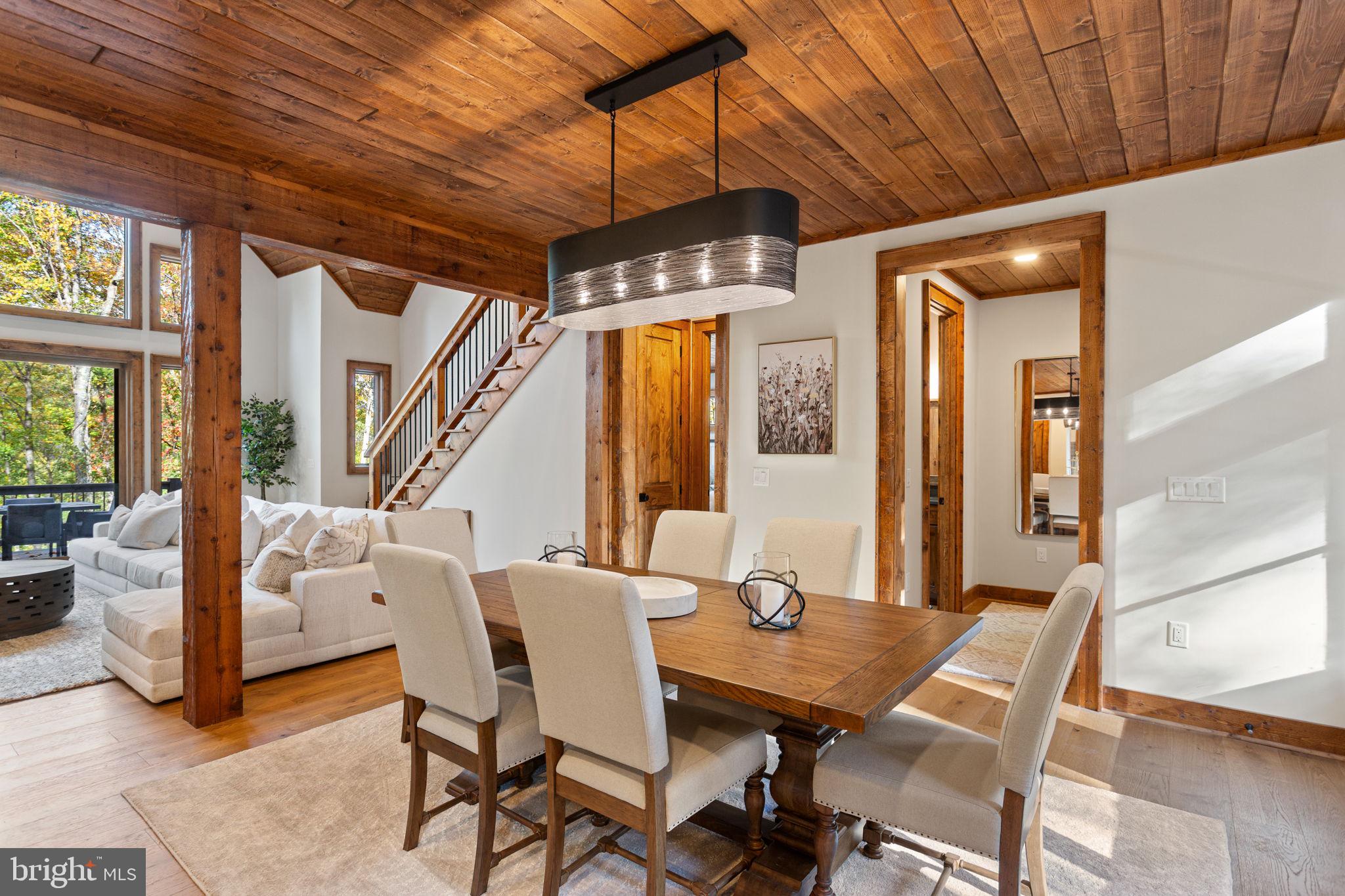 FISHER MOUNTAIN GOLF CLUB & RESORT - Residential