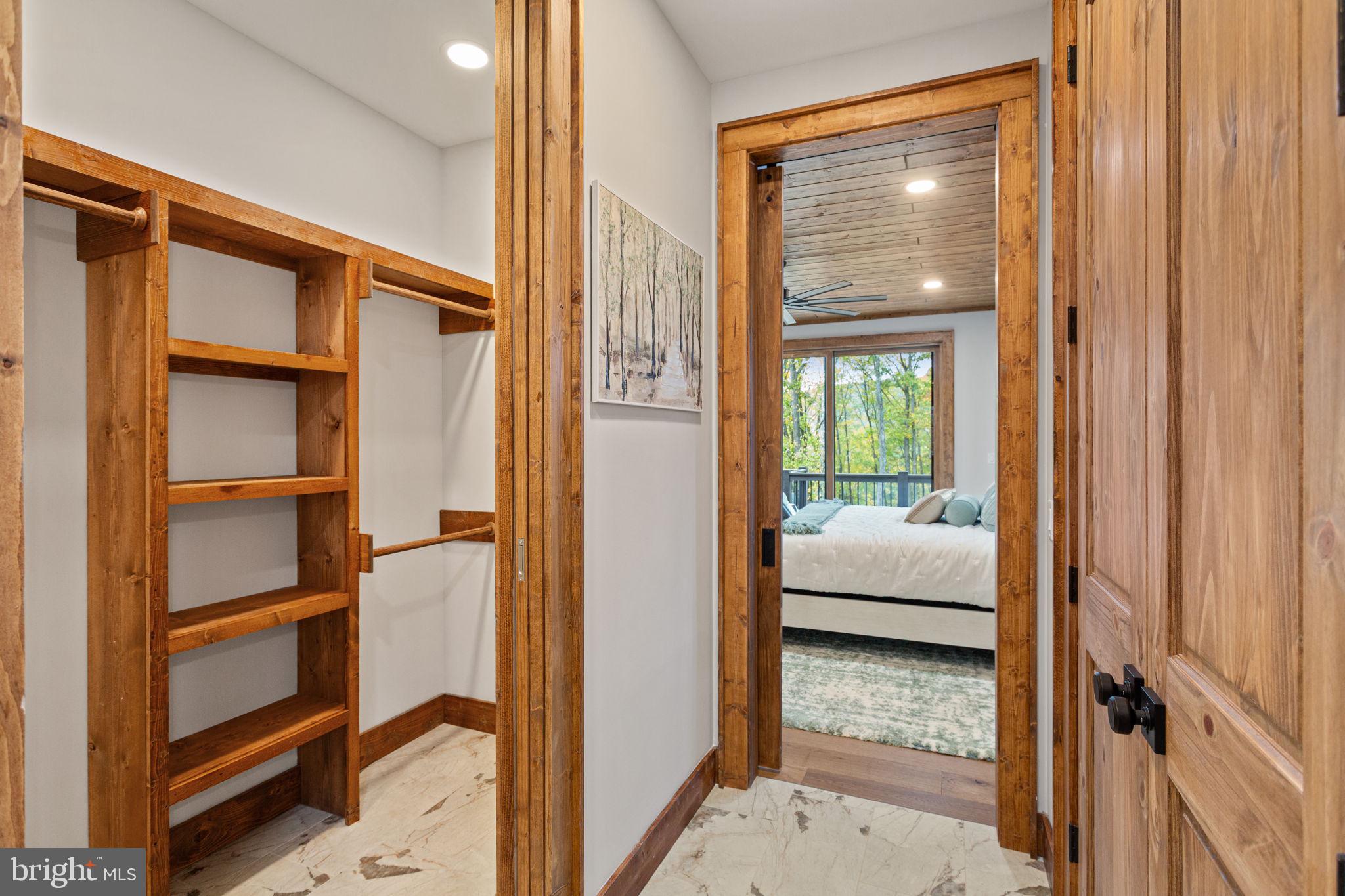 FISHER MOUNTAIN GOLF CLUB & RESORT - Residential