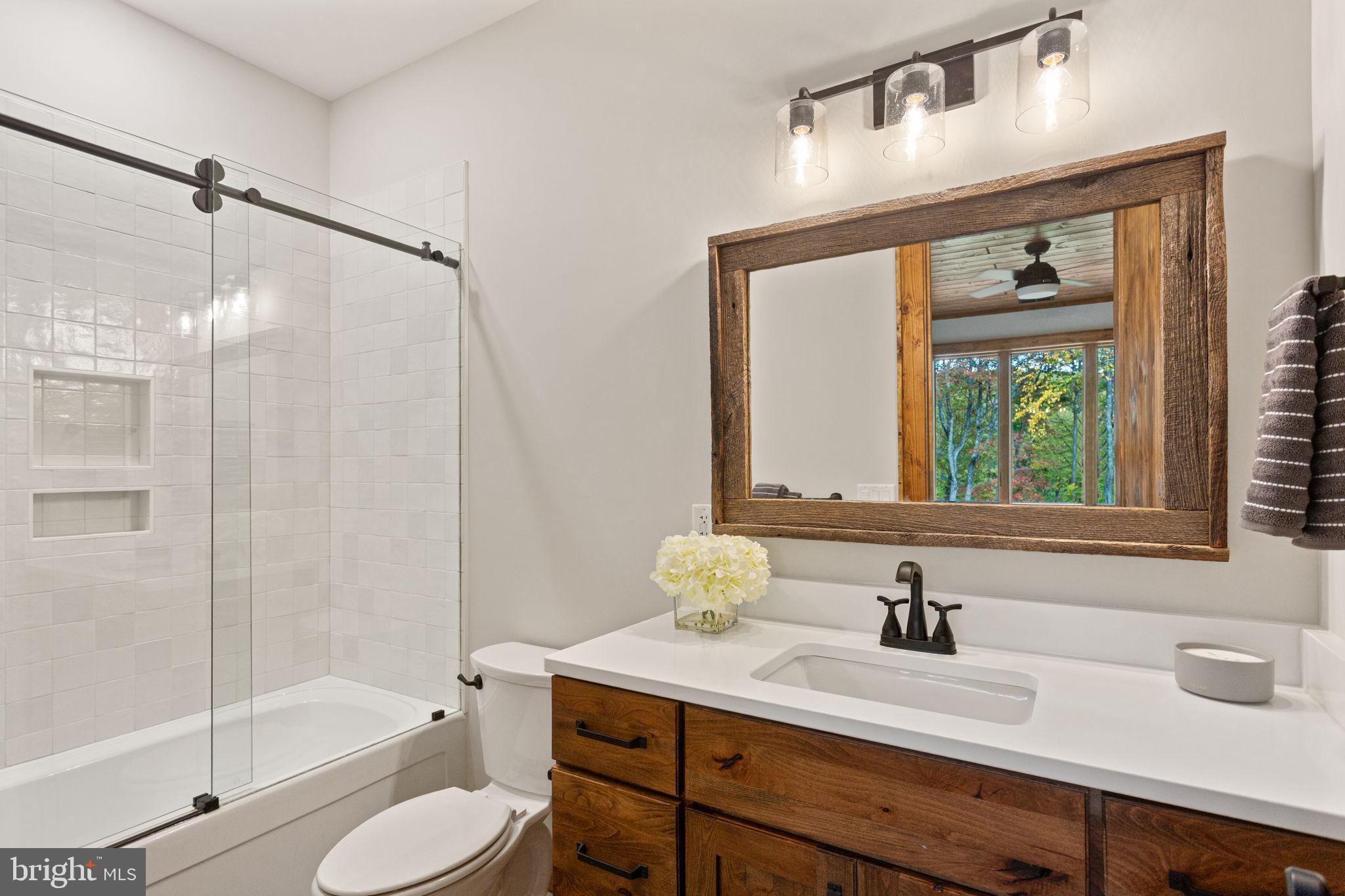 FISHER MOUNTAIN GOLF CLUB & RESORT - Residential