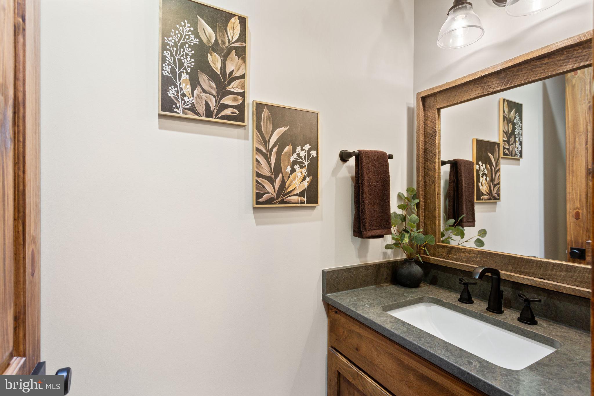 FISHER MOUNTAIN GOLF CLUB & RESORT - Residential