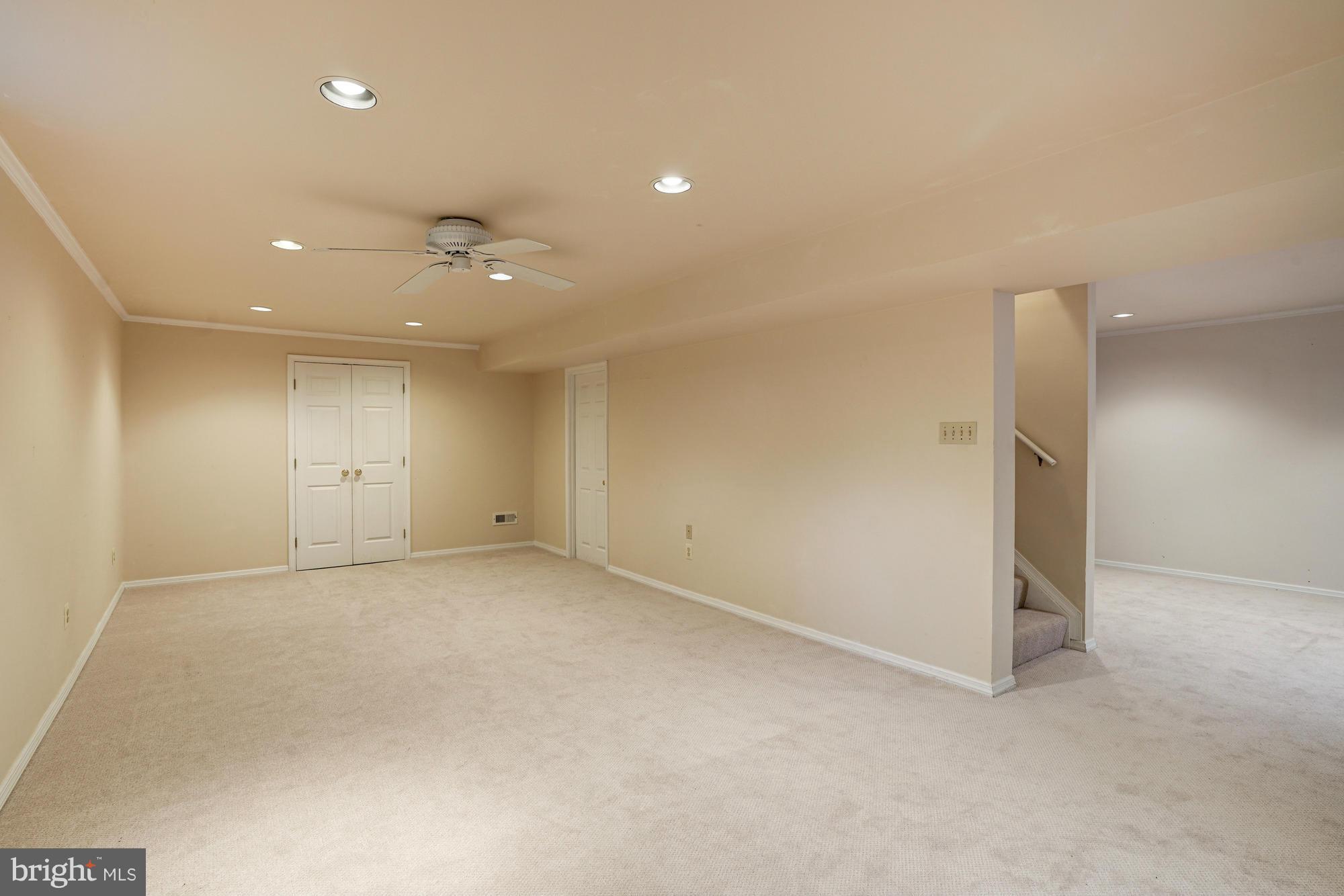 FRANKLIN FARM - Residential