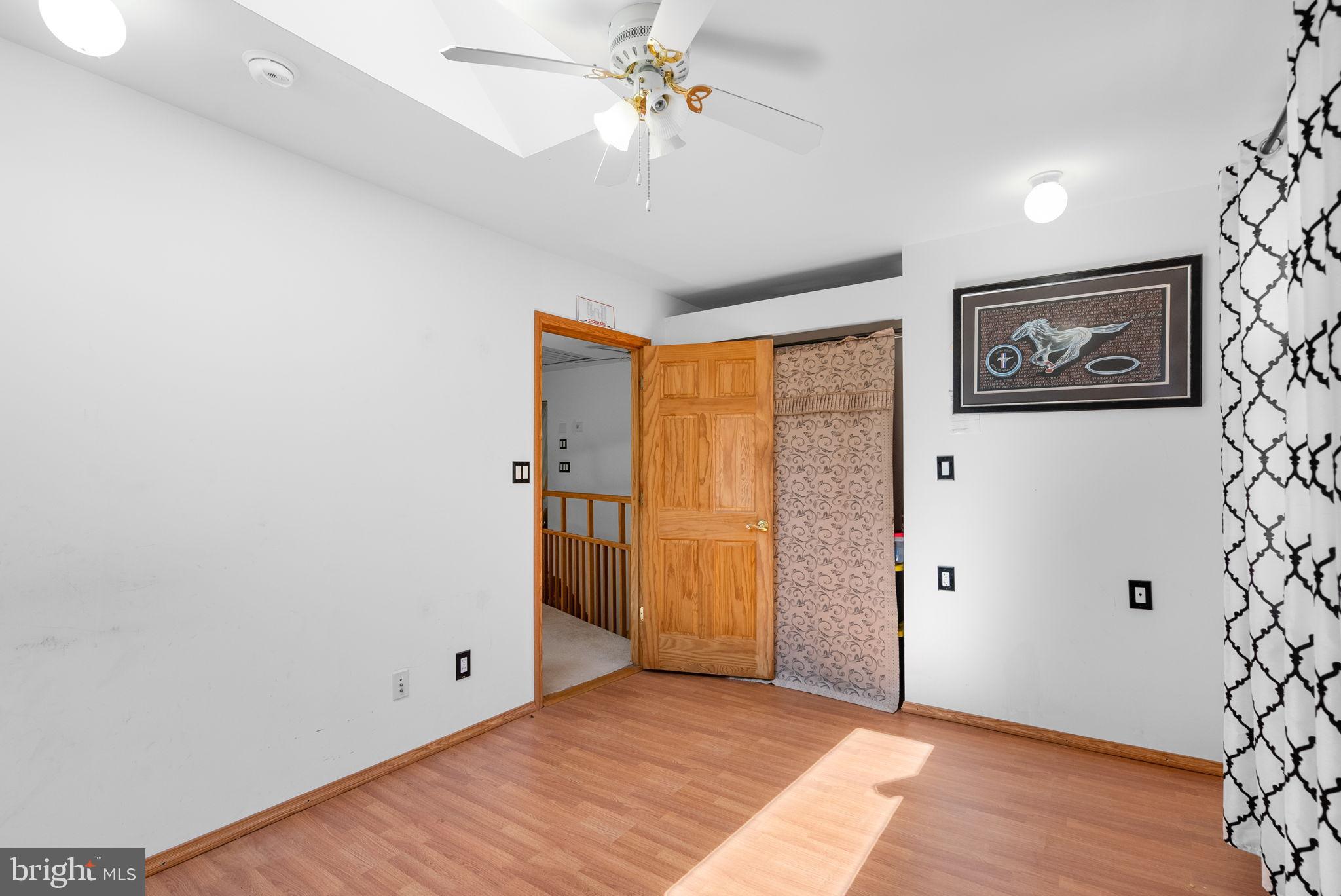 FORT WASHINGTON - Residential