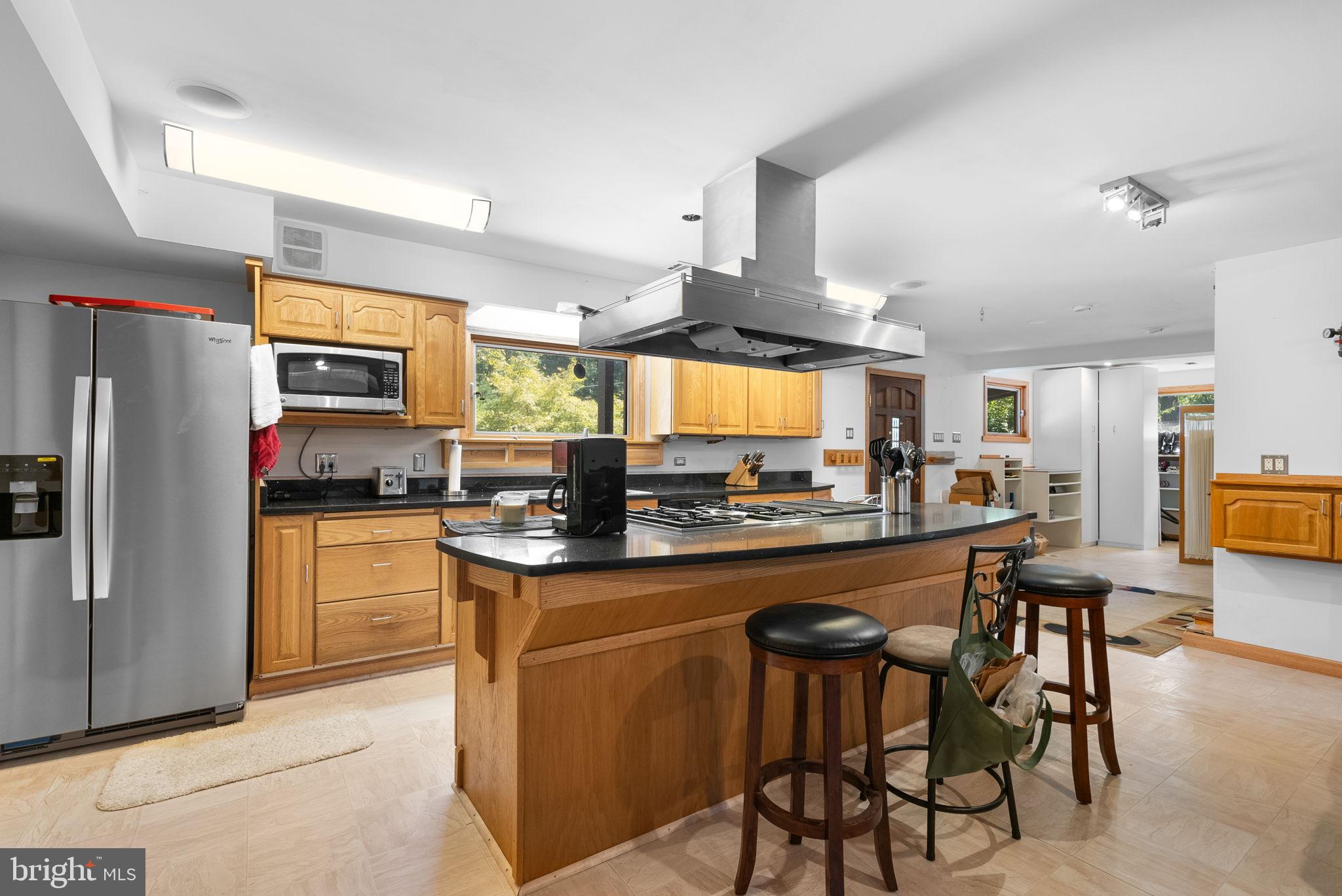 FORT WASHINGTON - Residential