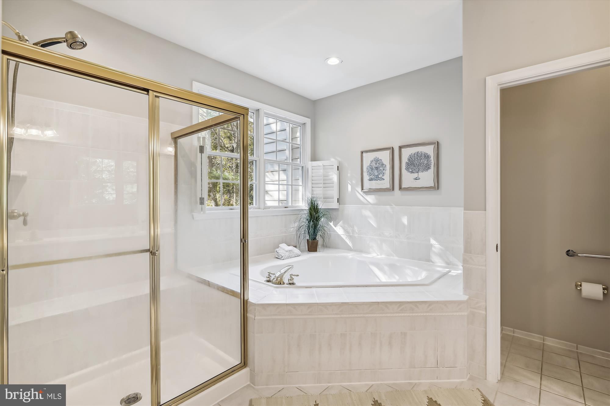 HARNESS CREEK - Residential