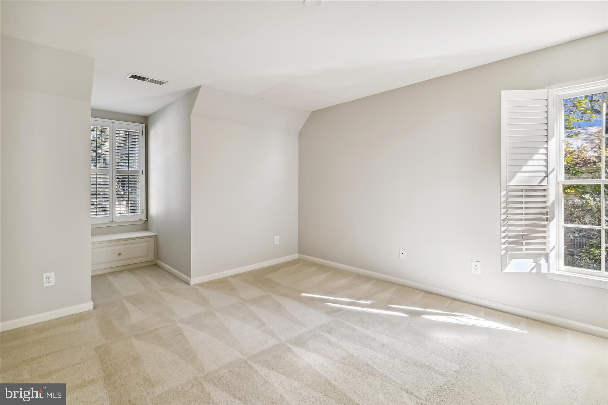 HARNESS CREEK - Residential