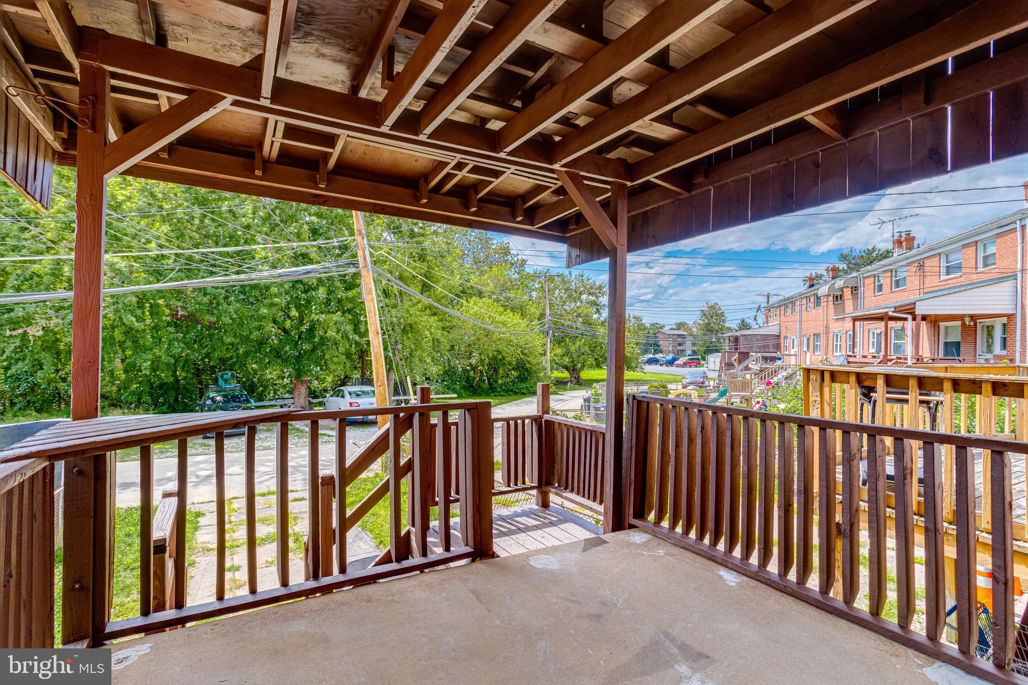 CHARLESMONT - Residential