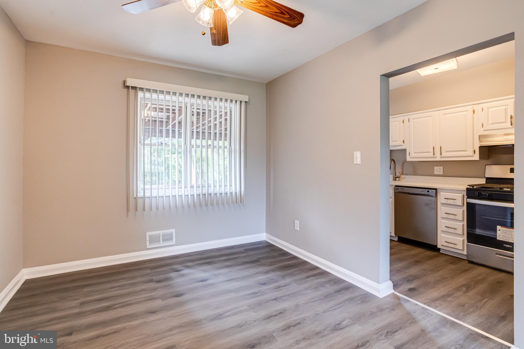 CHARLESMONT - Residential