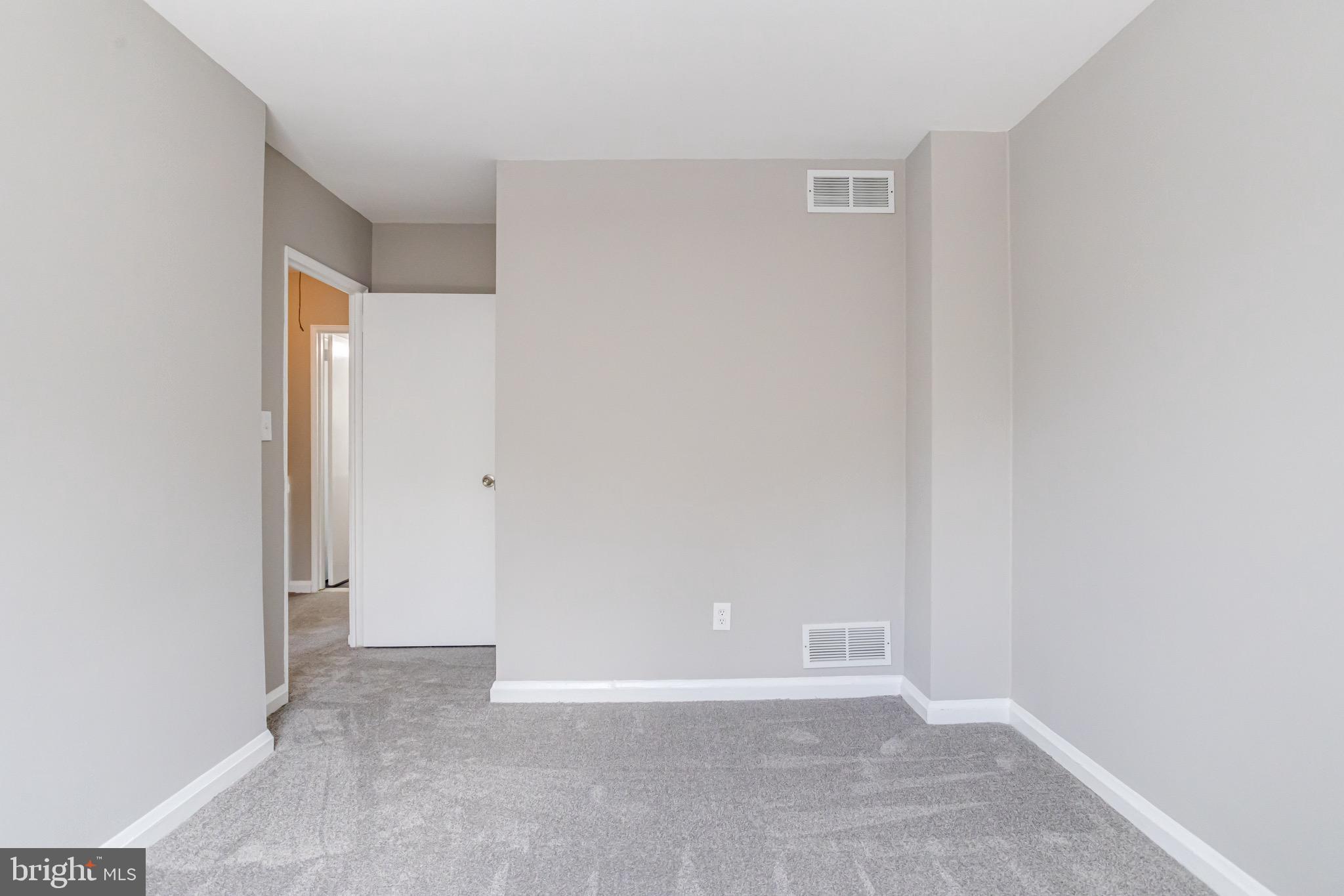 CHARLESMONT - Residential