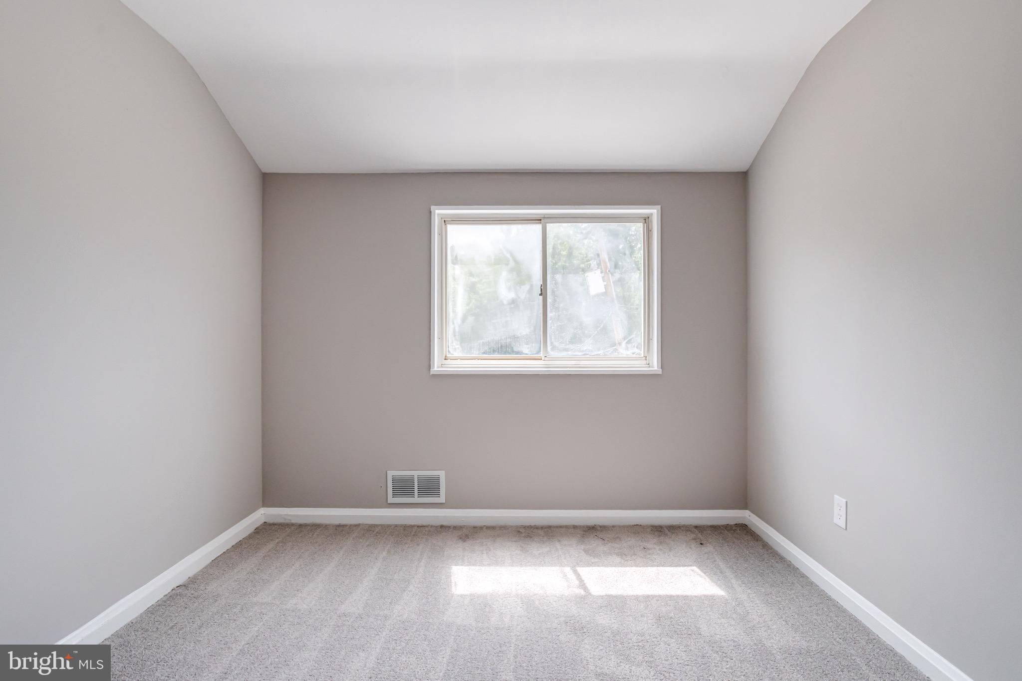 CHARLESMONT - Residential