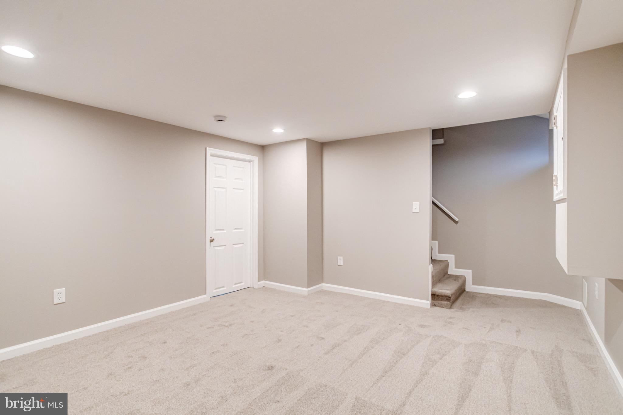 CHARLESMONT - Residential