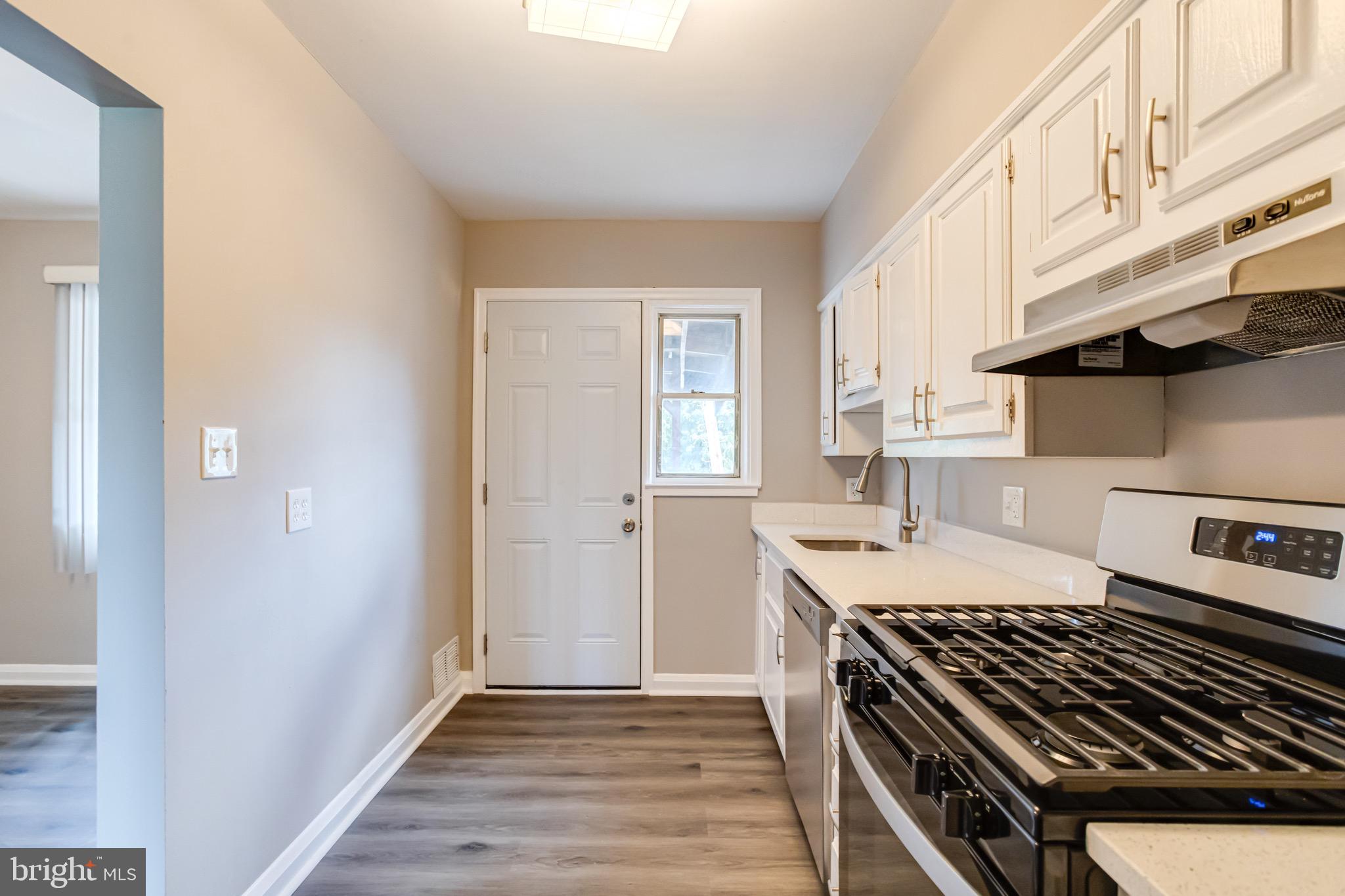 CHARLESMONT - Residential