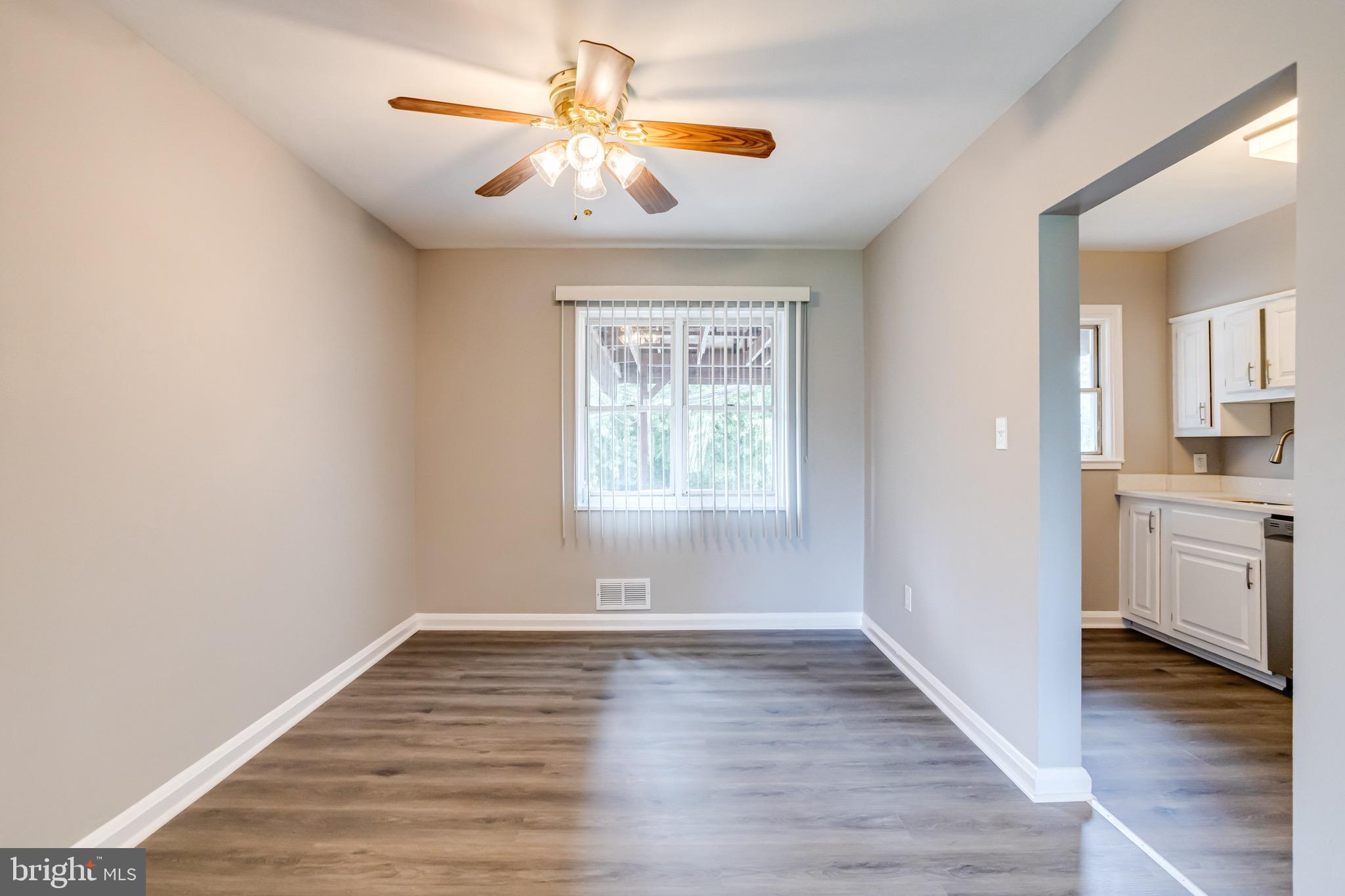 CHARLESMONT - Residential