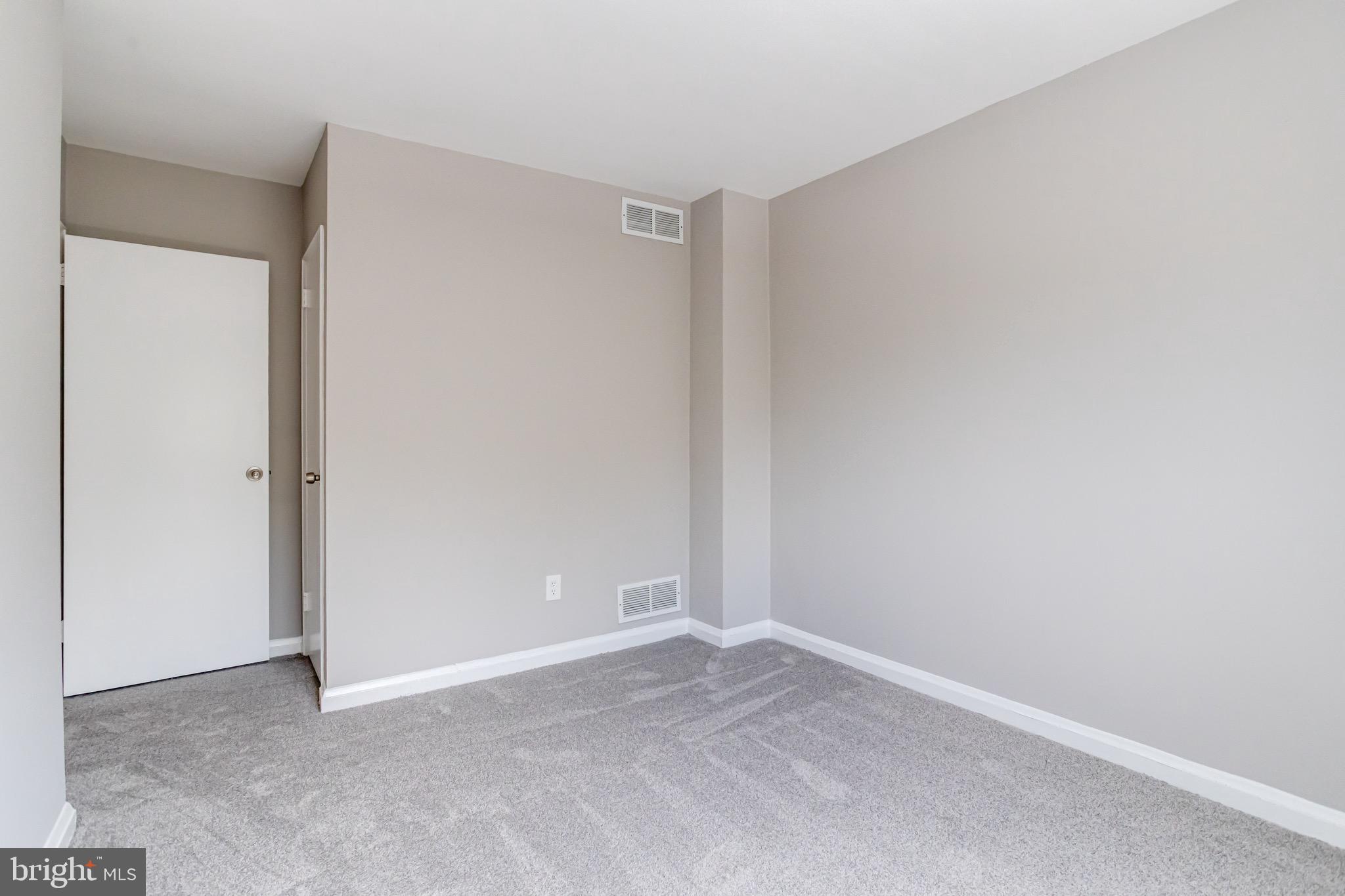 CHARLESMONT - Residential