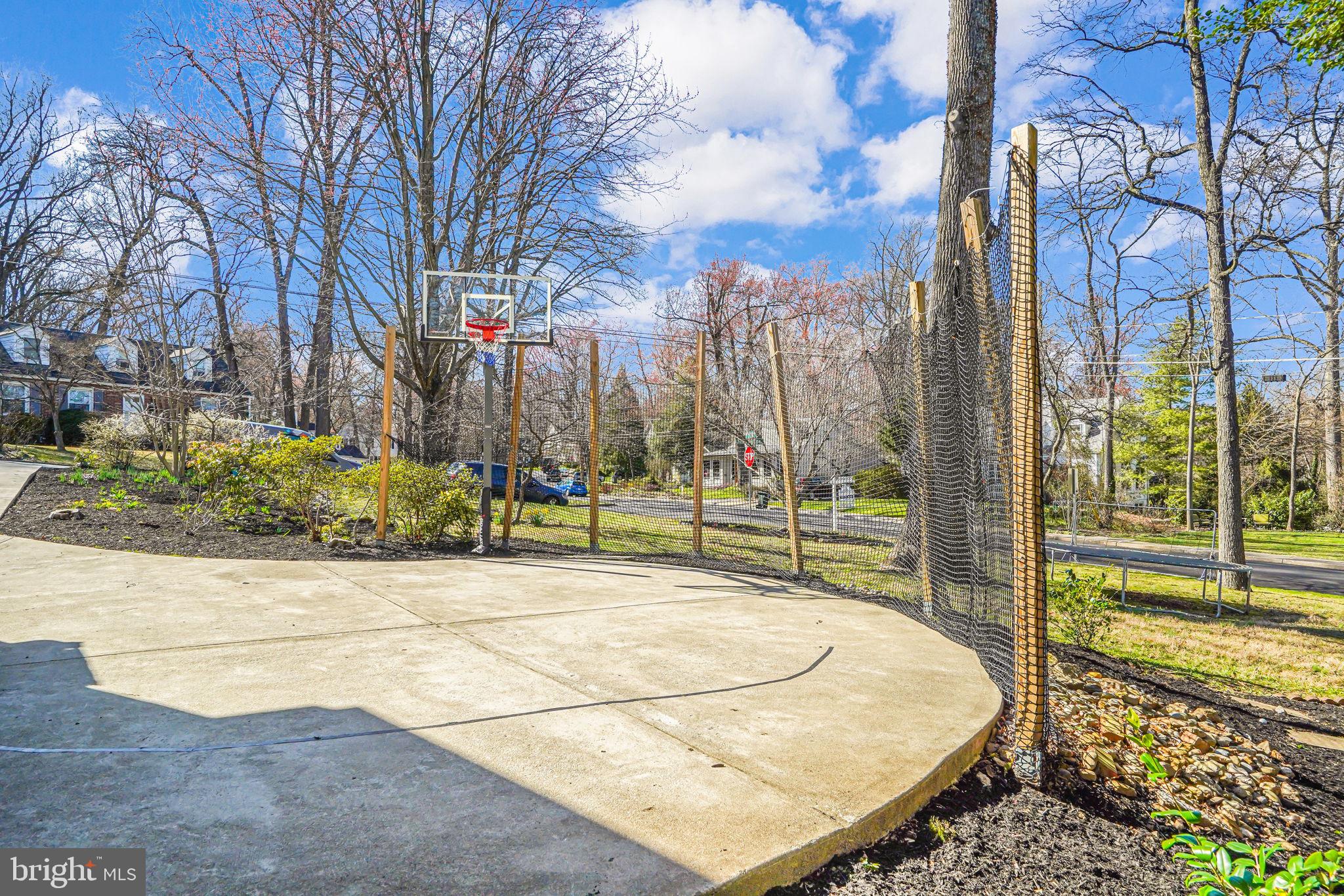 VIRGINIA FOREST - Residential