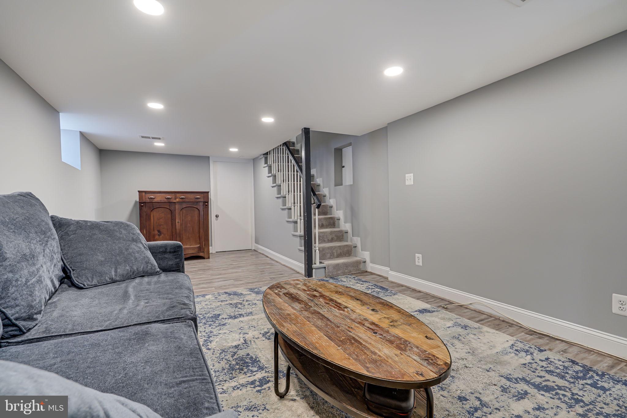 VIRGINIA FOREST - Residential