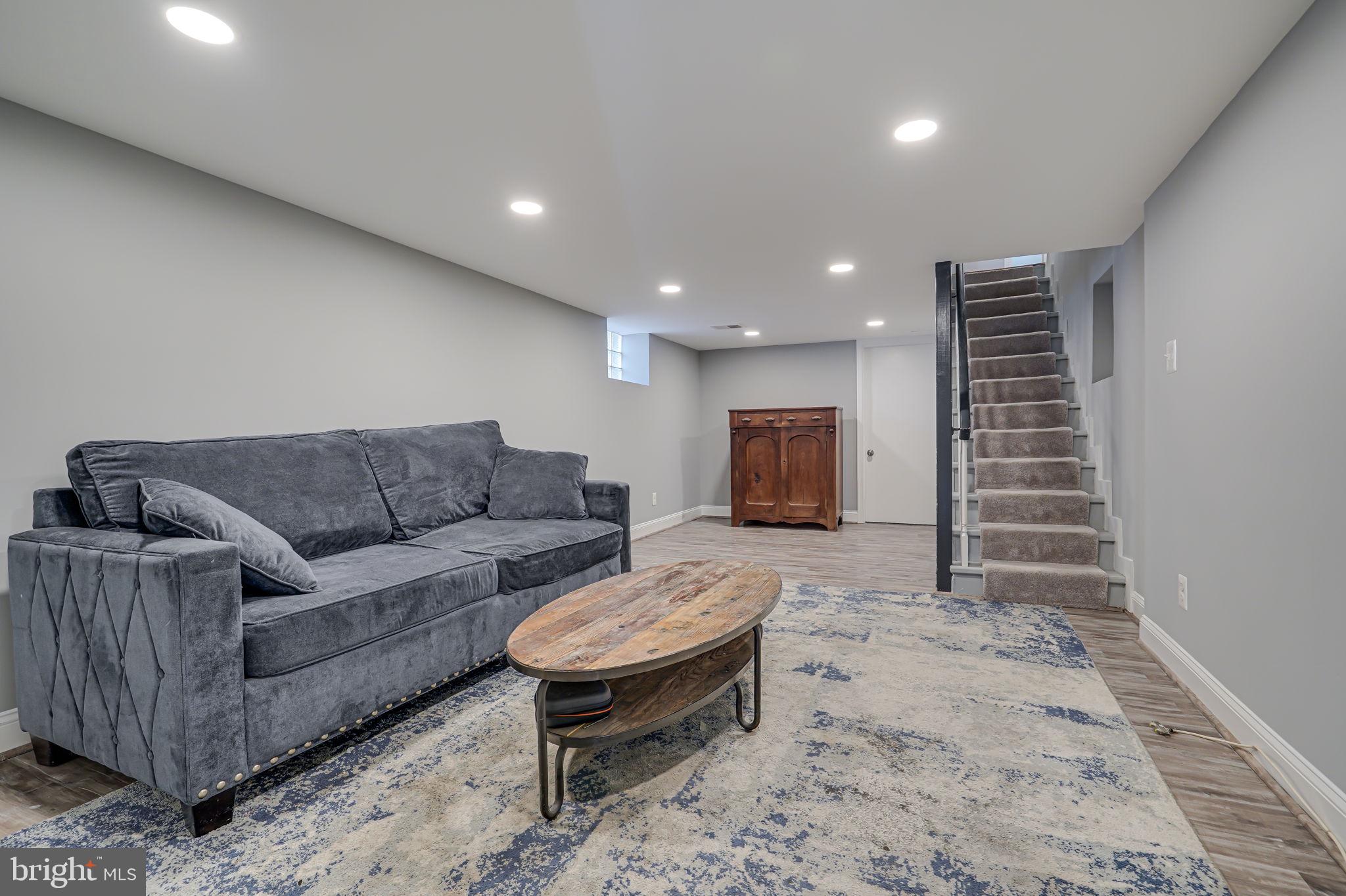 VIRGINIA FOREST - Residential