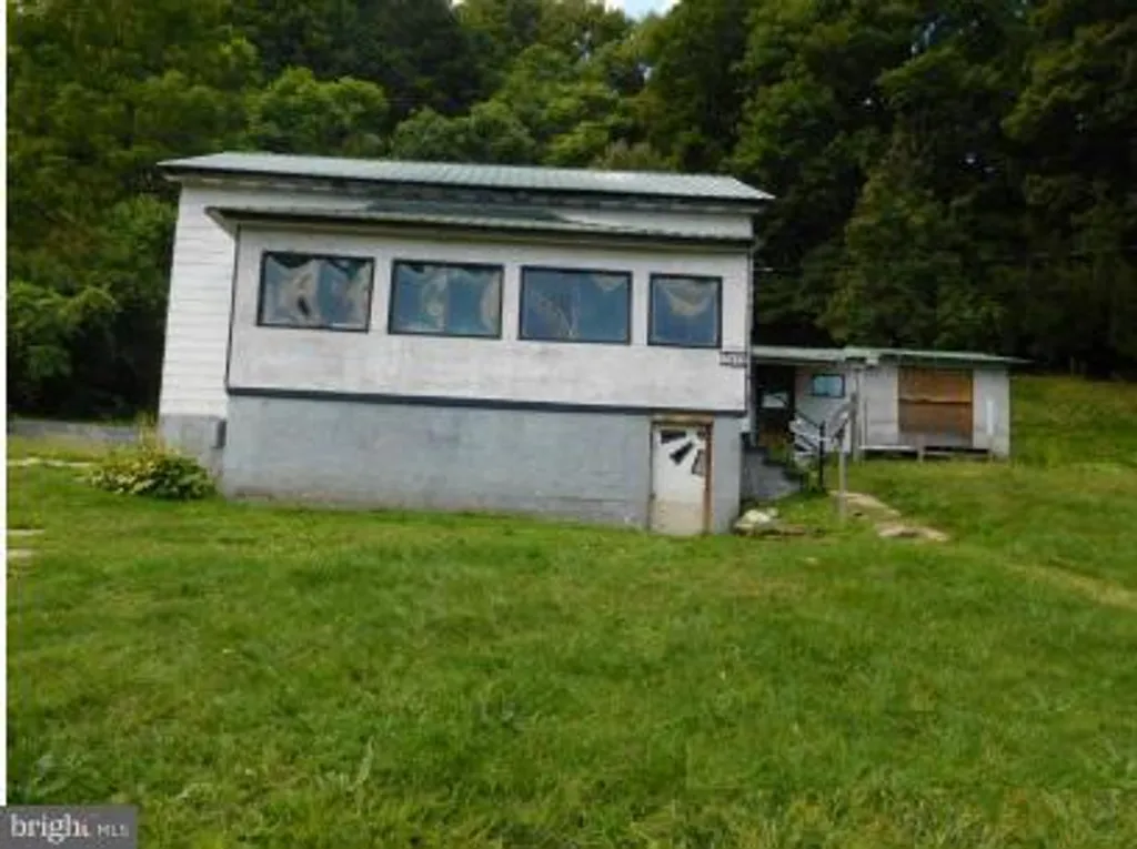 10413 Borden Road NW, Frostburg, MD 21532