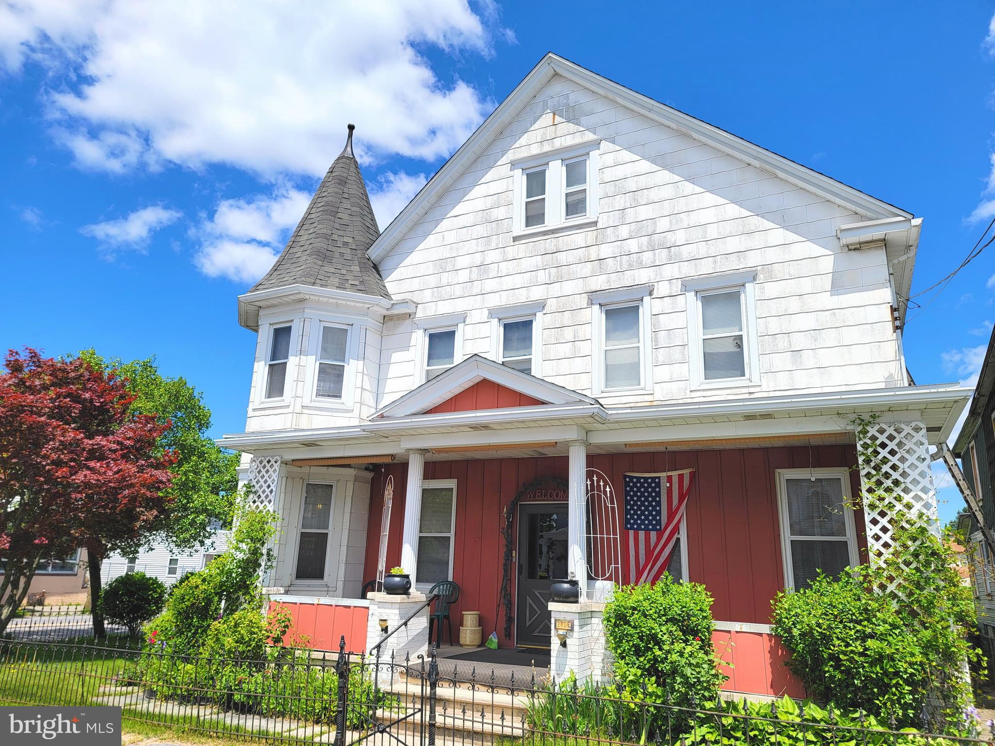 ACTIVE NO SHOWINGS UNTIL 6/20/24. OPEN HOUSE SUNDAY 6/23/24 1:00-3:00PM Step into the past with this grand Victorian home, nestled on an oversized corner lot in the heart of Summit Hill. This magnificent property boasts timeless charm and unparalleled character. This classic Victorian features a turret, transom windows, crown molding, original wood floors, 9' ceilings, detailed woodworking, and original solid wood doors. The vintage chandeliers reflect the elegance of a previous era. Enjoy the expansive lot, perfect for gardening enthusiasts and outdoor entertaining. With some TLC to address plaster damage, this historic gem offers a rare opportunity to create your dream home while preserving a piece of history. The open and expansive 26' x 18' attic, with heat, built in drawers and cedar lined closets, offers the opportunity to add a fifth bedroom (possible primary suite) or bonus space to the home. Don't miss the chance to own a piece of Victorian splendor. Schedule your private showing today and envision the possibilities!
