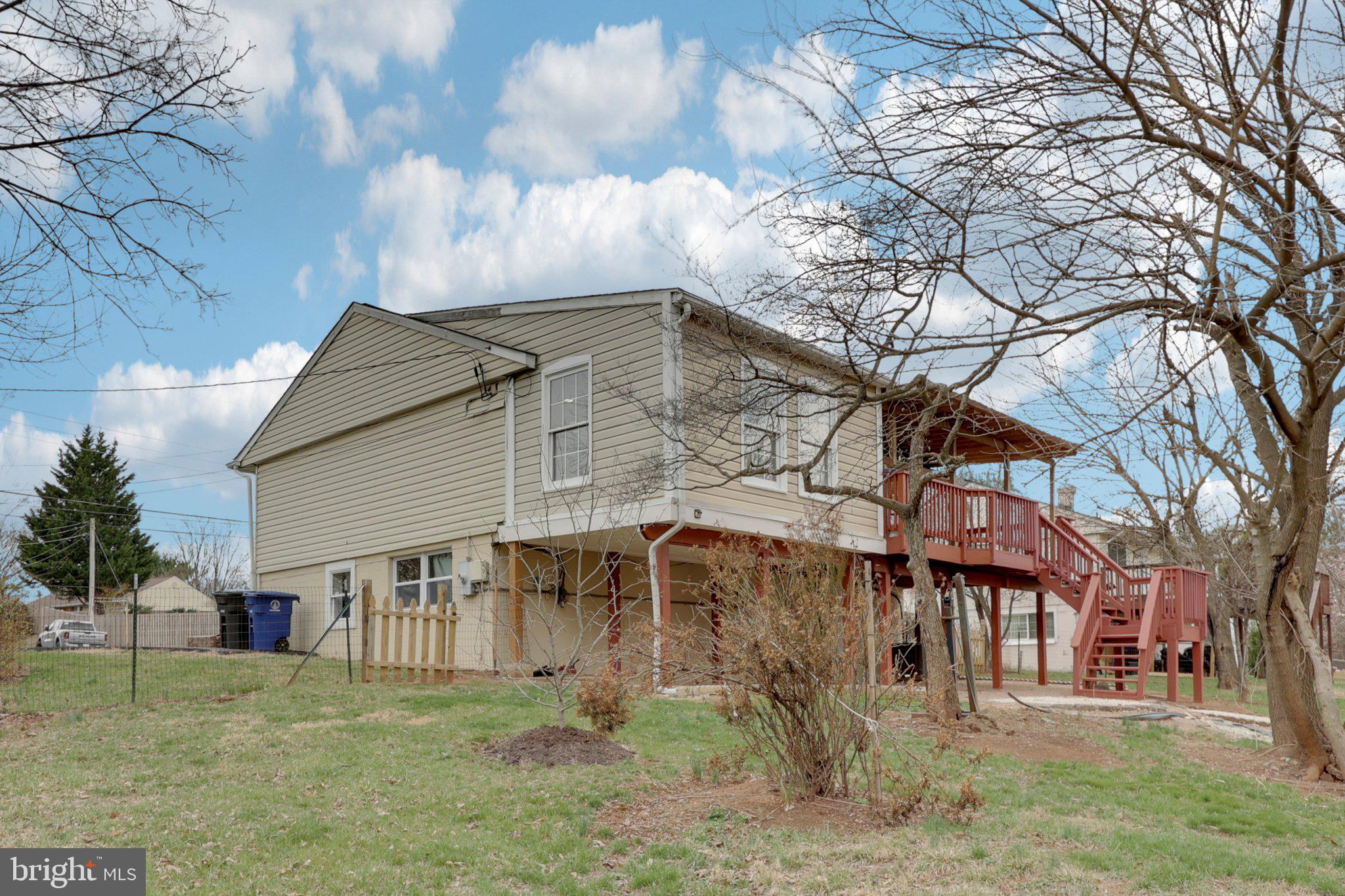 PROSPECT HILLS - Residential