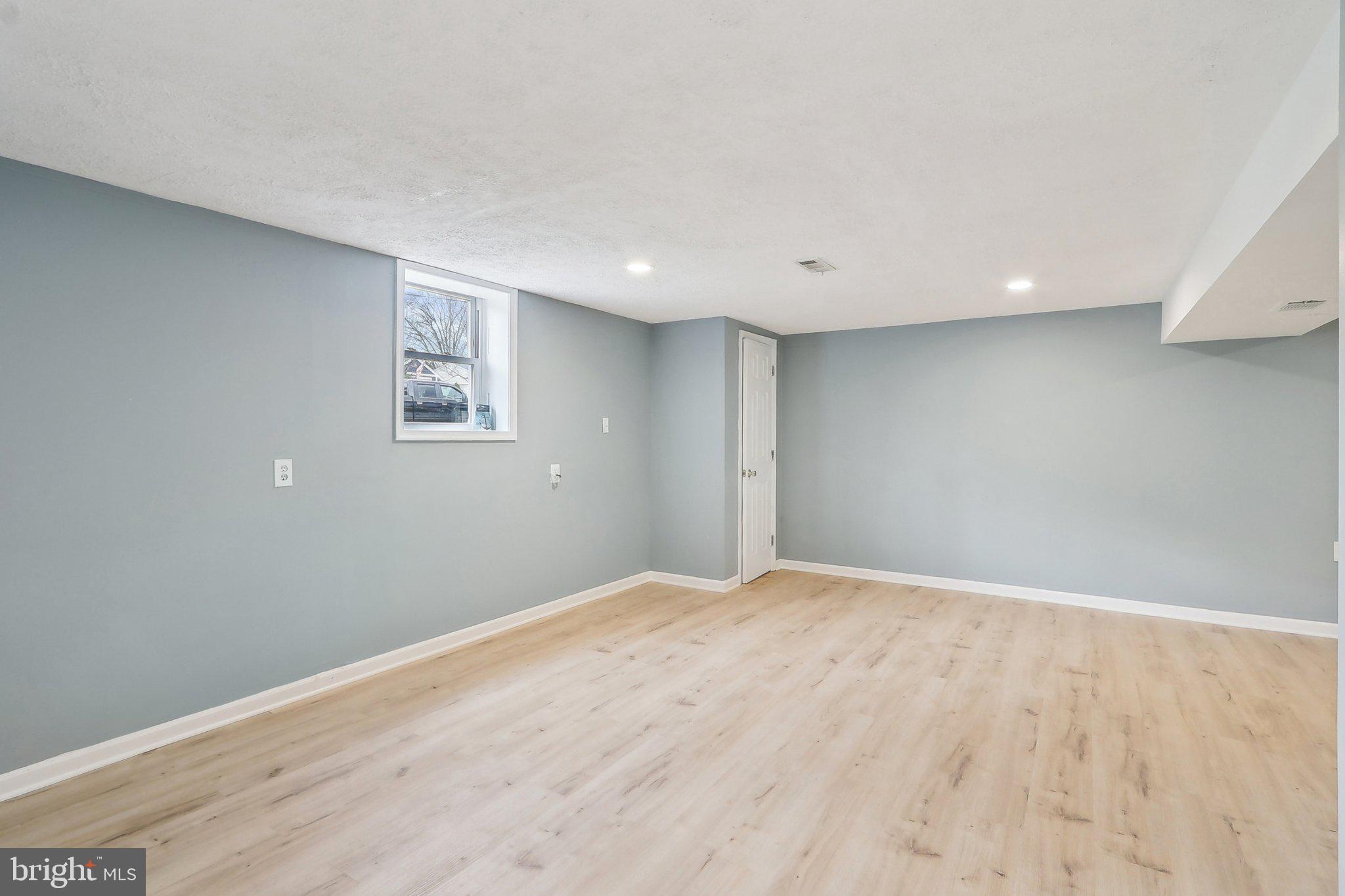 PROSPECT HILLS - Residential