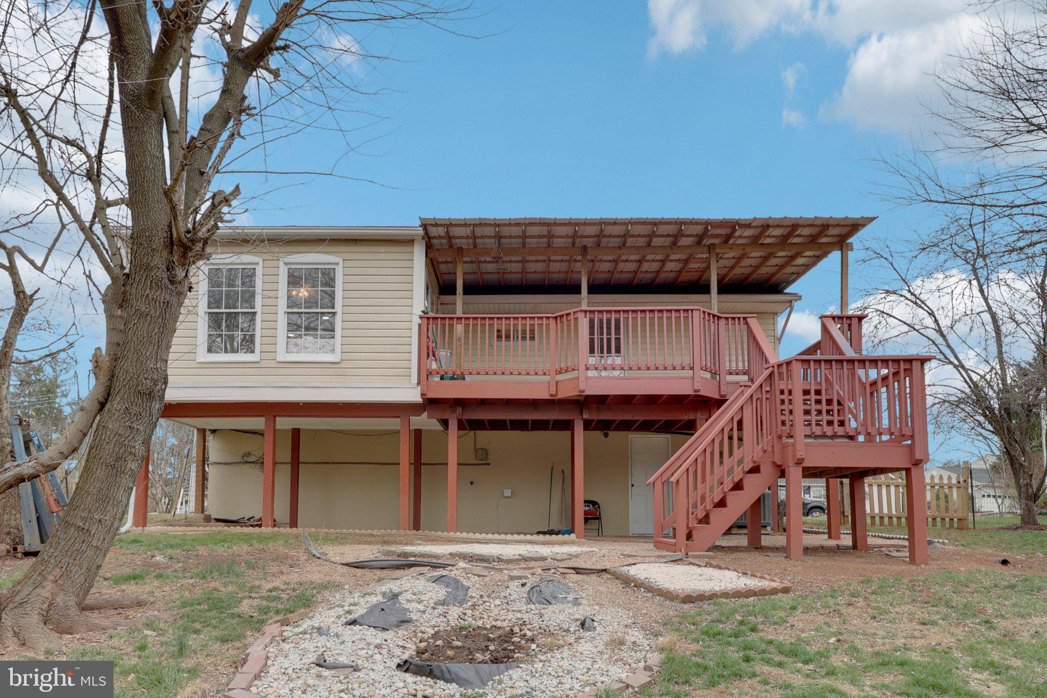 PROSPECT HILLS - Residential