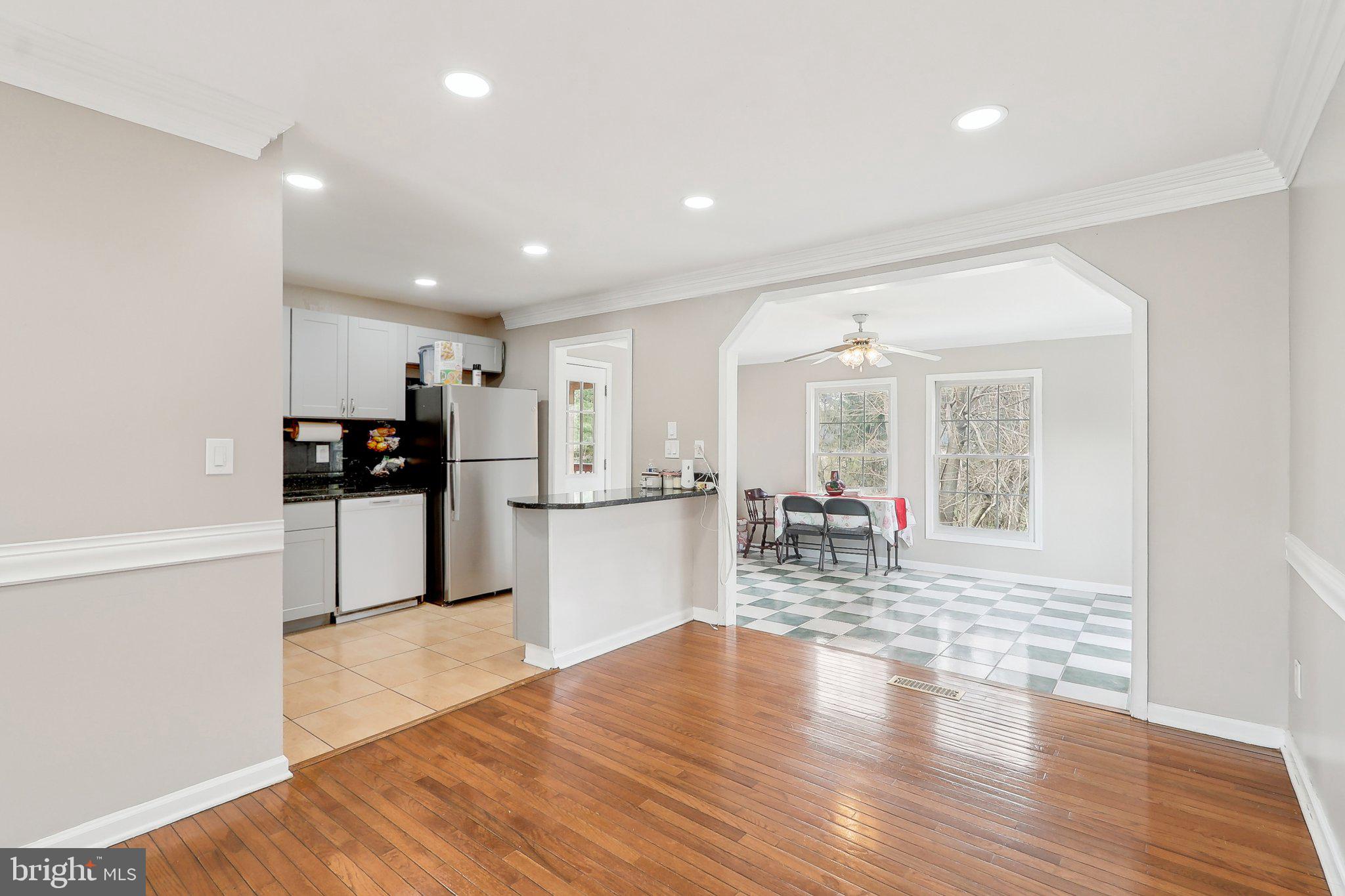 PROSPECT HILLS - Residential