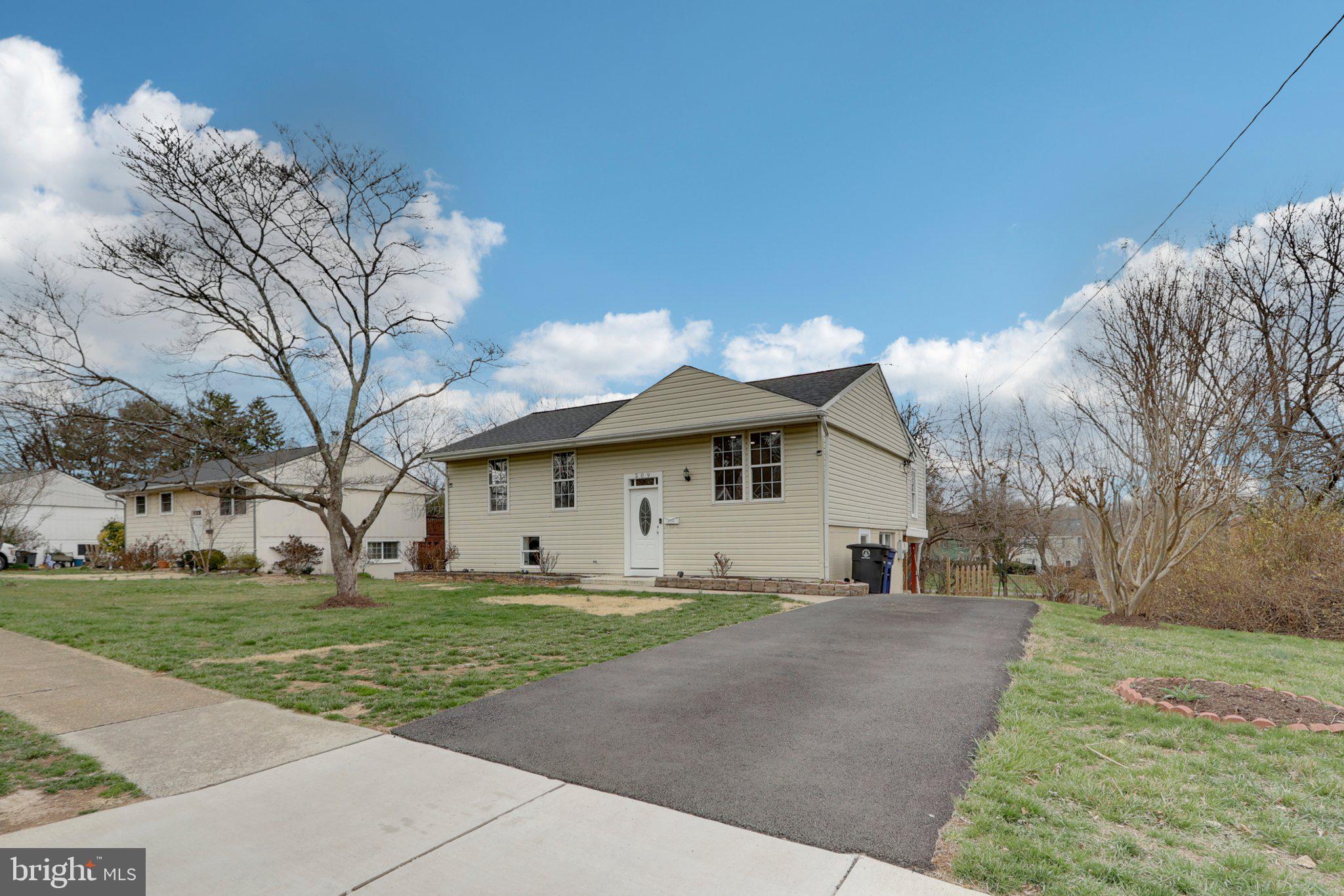 PROSPECT HILLS - Residential