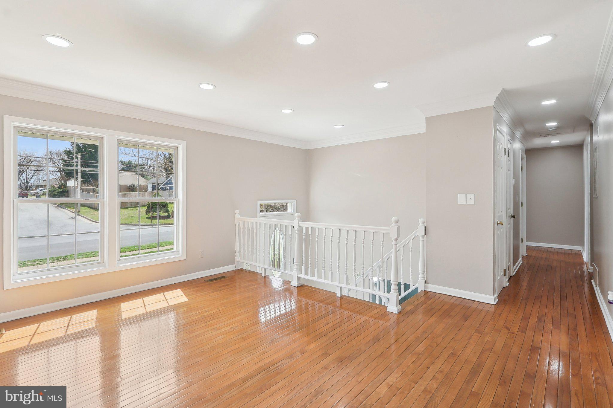 PROSPECT HILLS - Residential