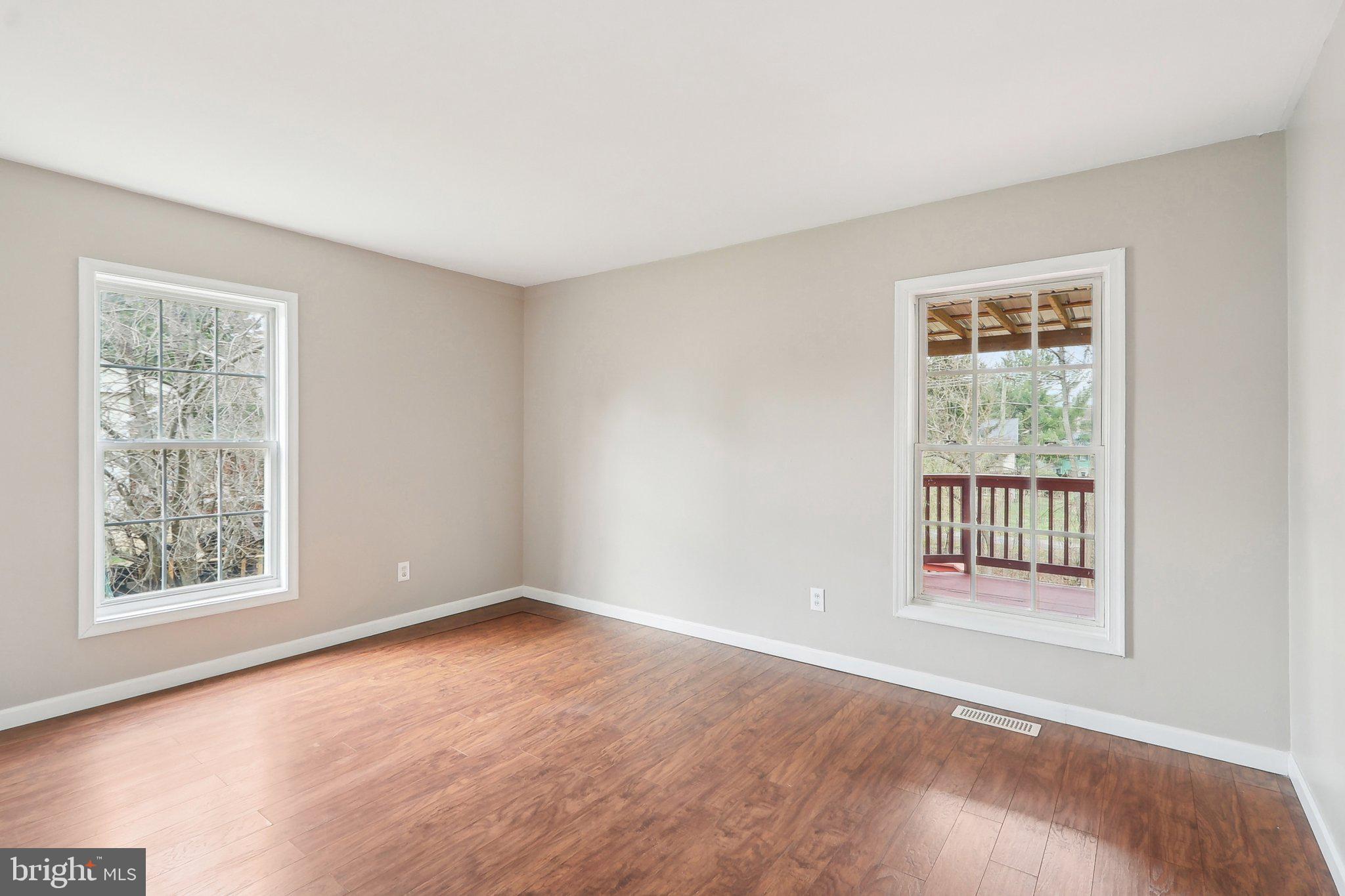 PROSPECT HILLS - Residential